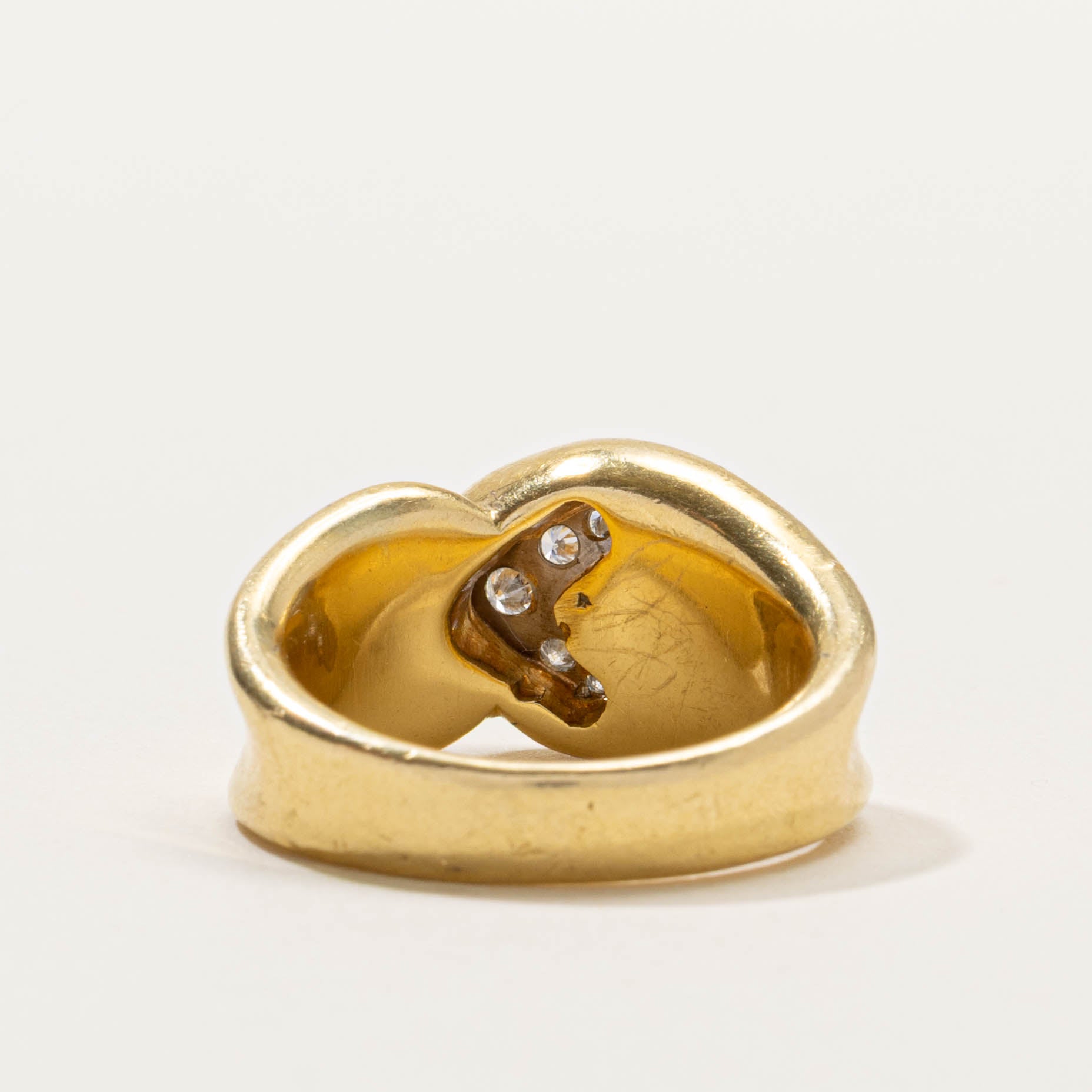 18k Diamond Accented Chunky Reverse Tapered Ring | 0.12ctw | SZ 7.5