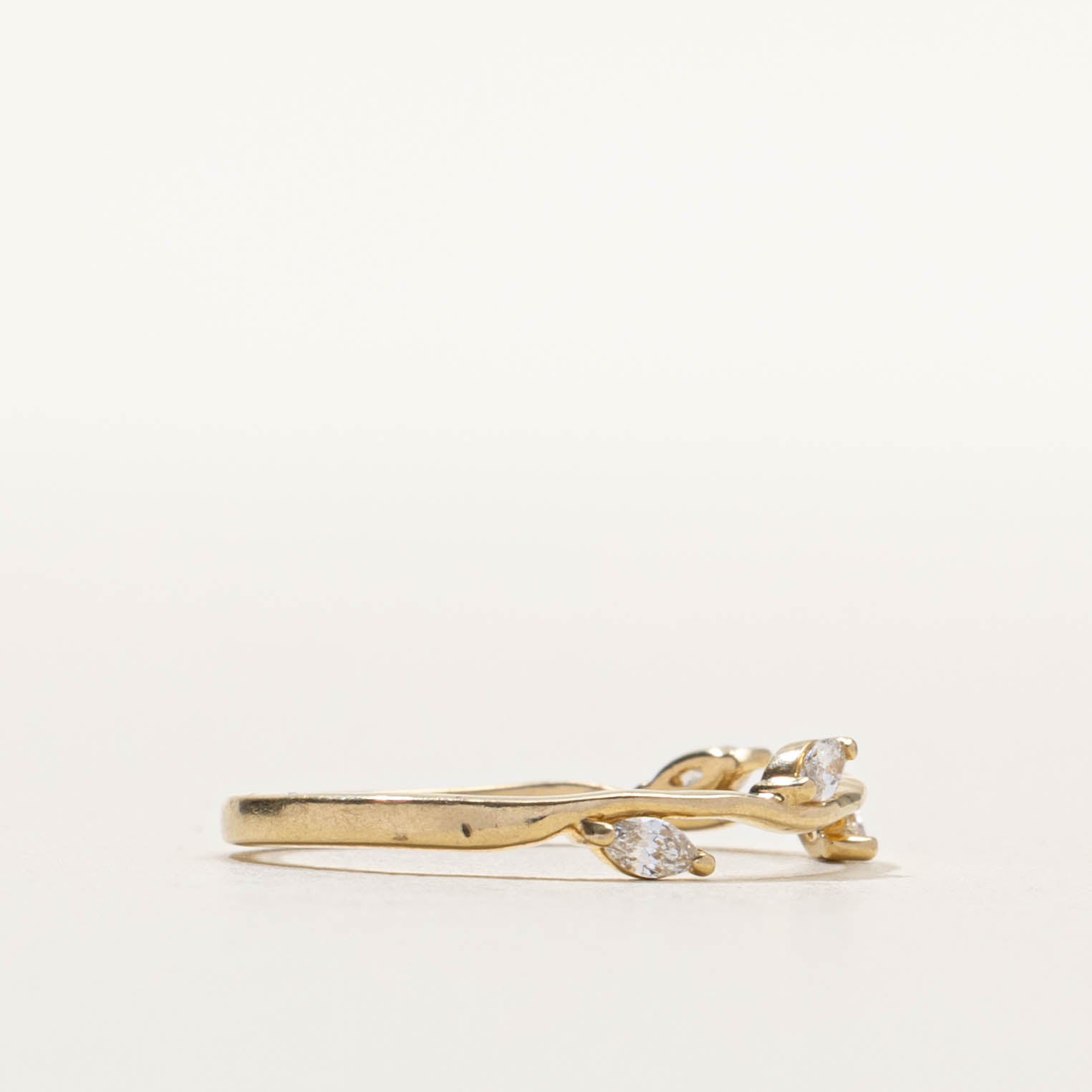 14k Marquise Cut Diamond Wave Band | 0.15ctw | SZ 6.75