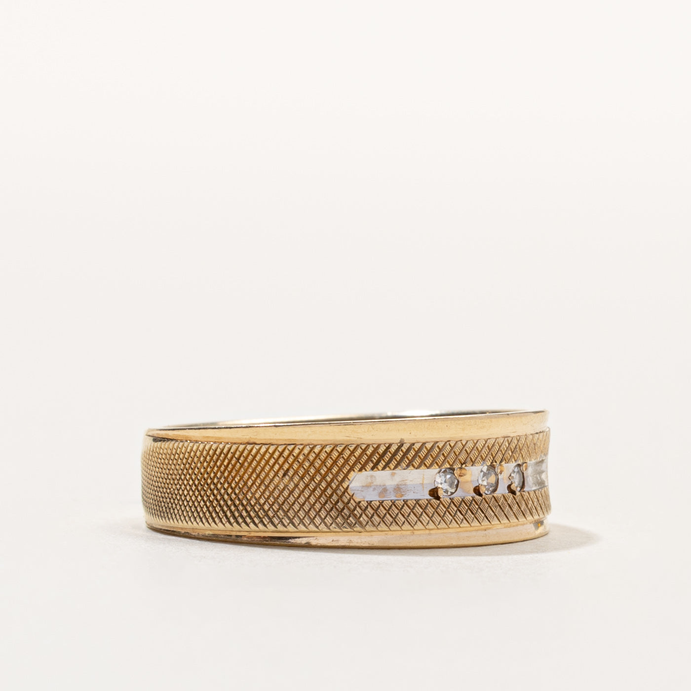 10k Diamond Accent Cross Hatch Textured Band | SZ 10