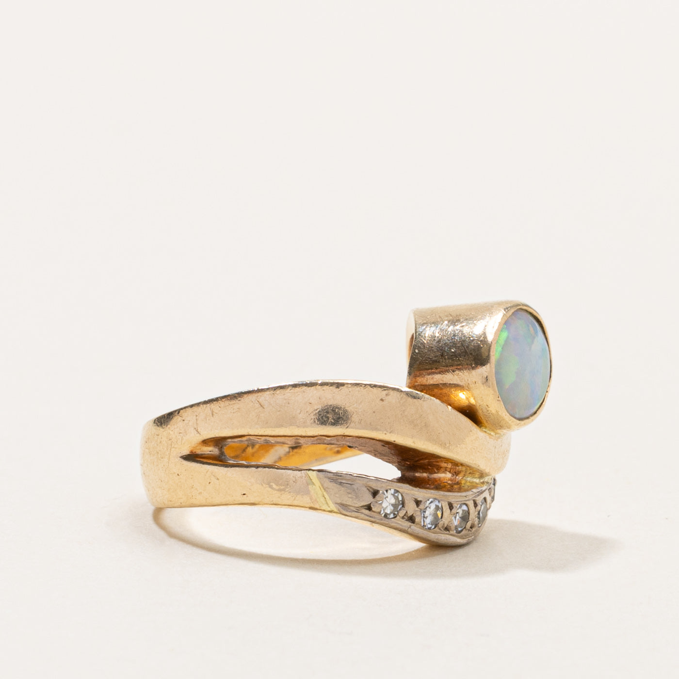 10k Bezel Set Opal & Diamond Wave Ring | SZ 4