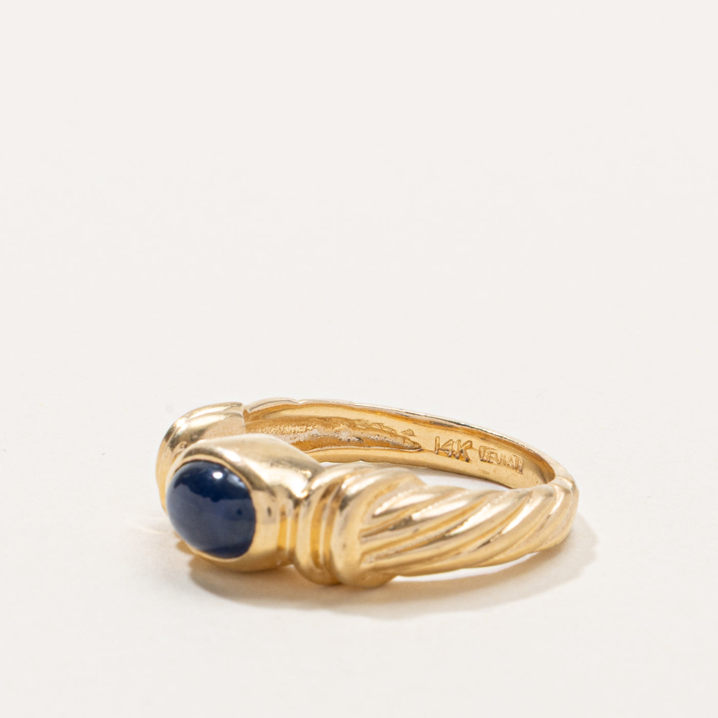 14k East West Bezel Set Sapphire Grooved Ring | SZ 6.5