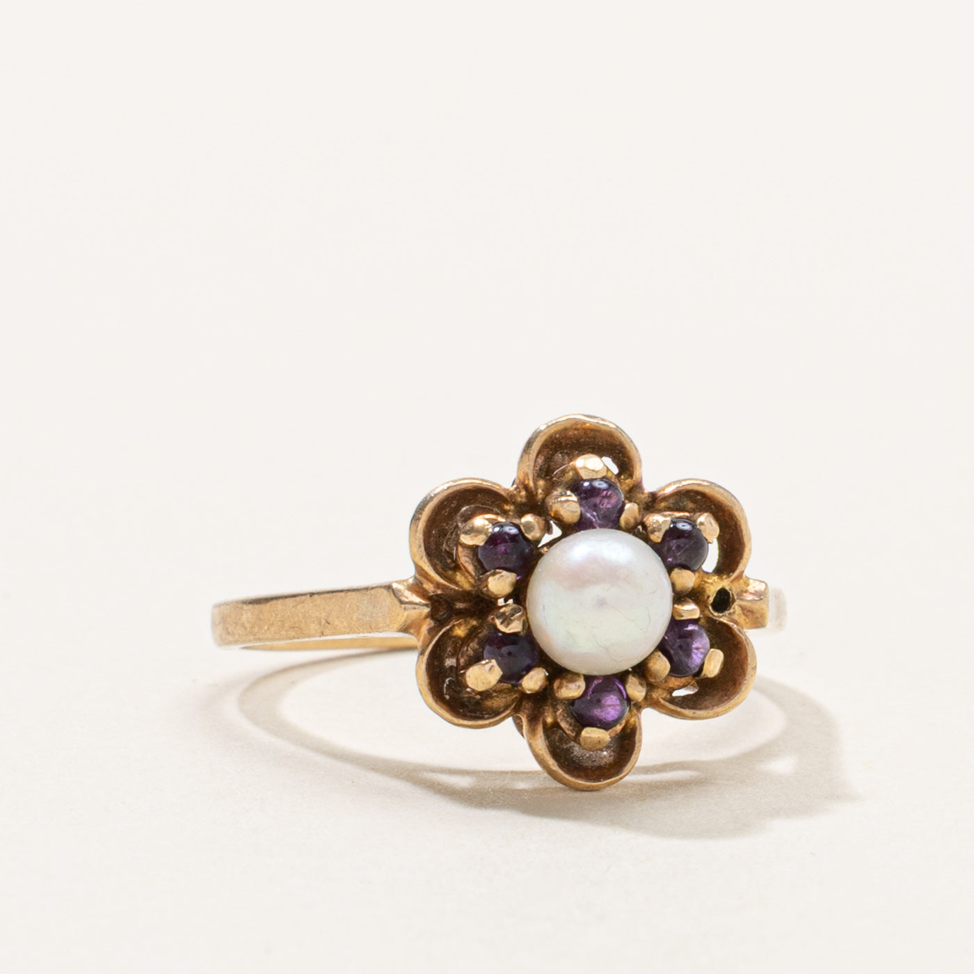 Vintage Canadian Amethyst & Pearl Floral Ring | SZ 6