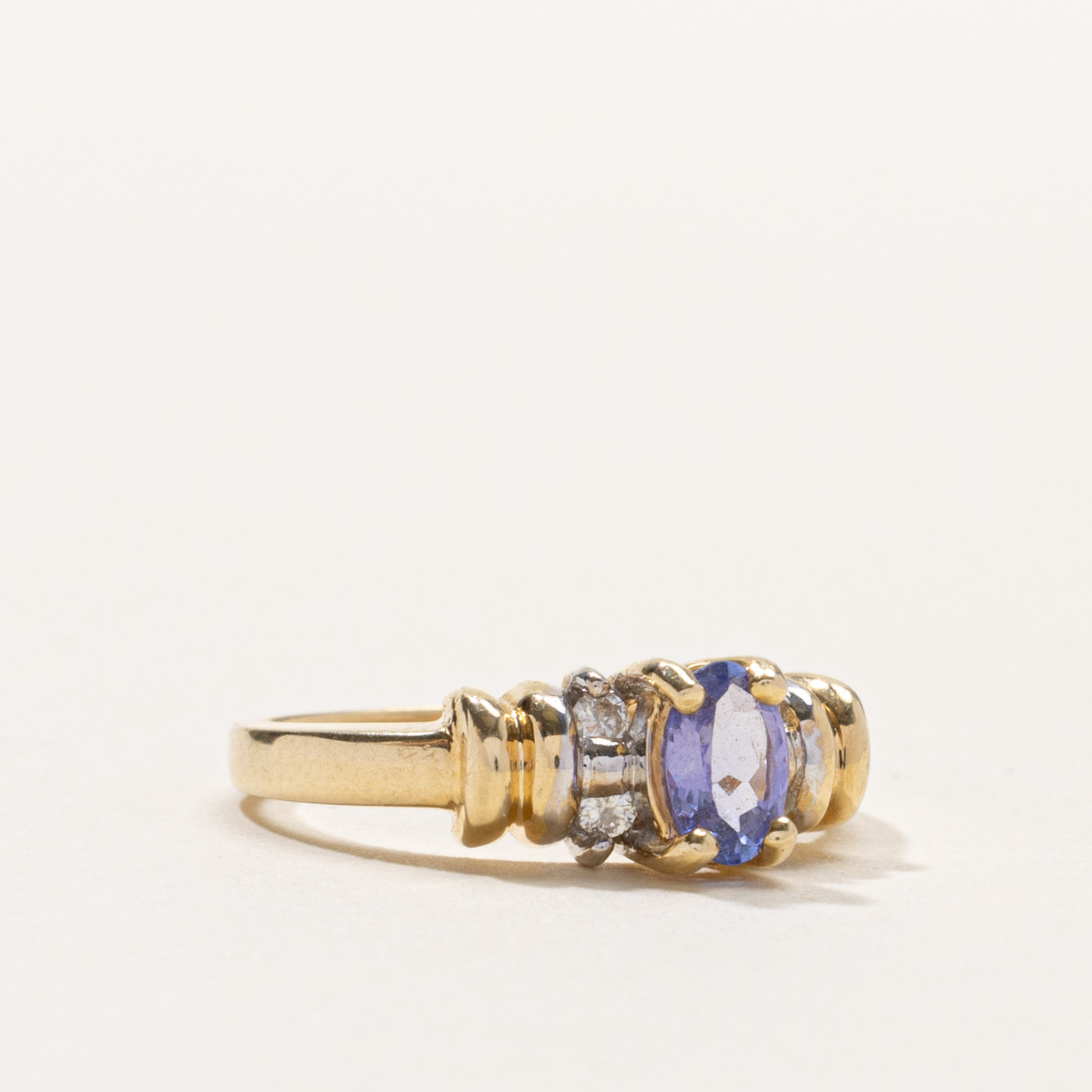 14k Tanzanite & Diamond Accented Grooved Ring | SZ 6.25