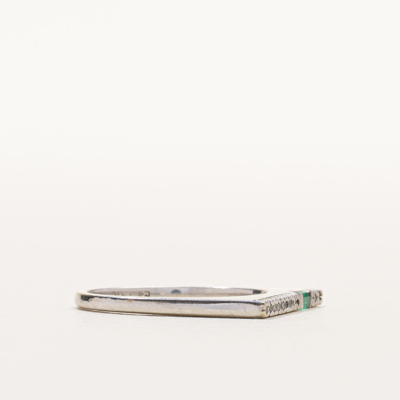 14k Emerald & Diamond Bar Band | SZ 6.5