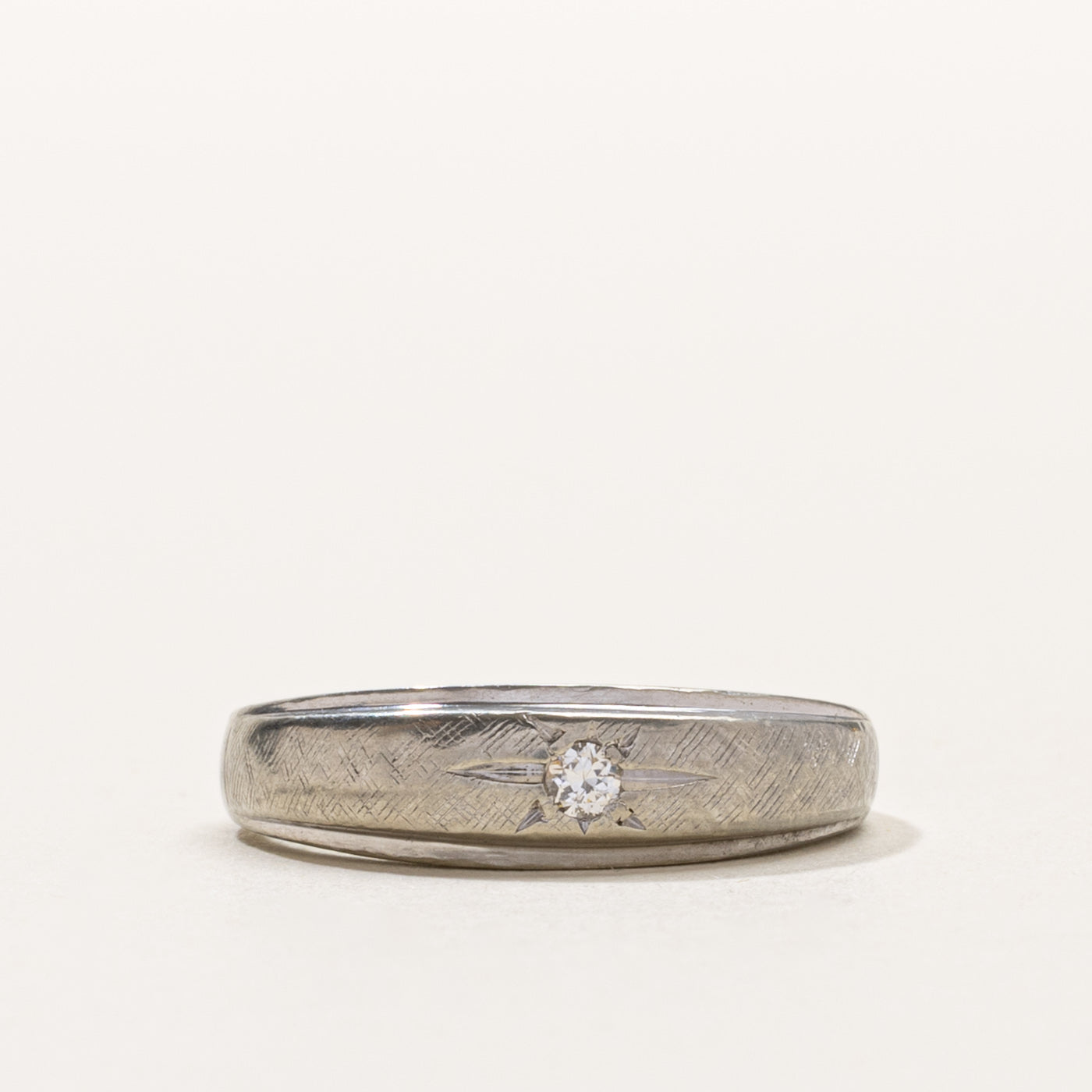 14k White Gold Star Set Diamond Band | SZ 5.75