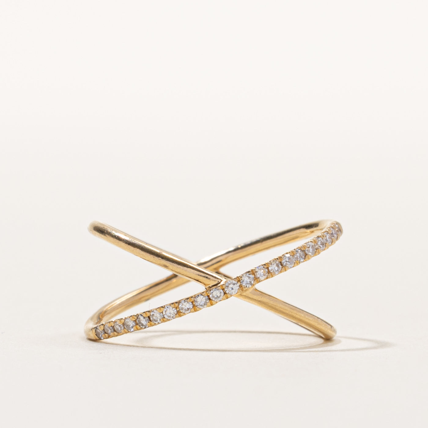 14k Pavé Set Diamond Crossover Ring | SZ 6.25