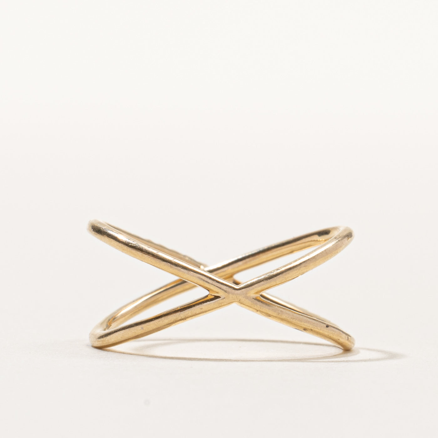 14k Pavé Set Diamond Crossover Ring | SZ 6.25