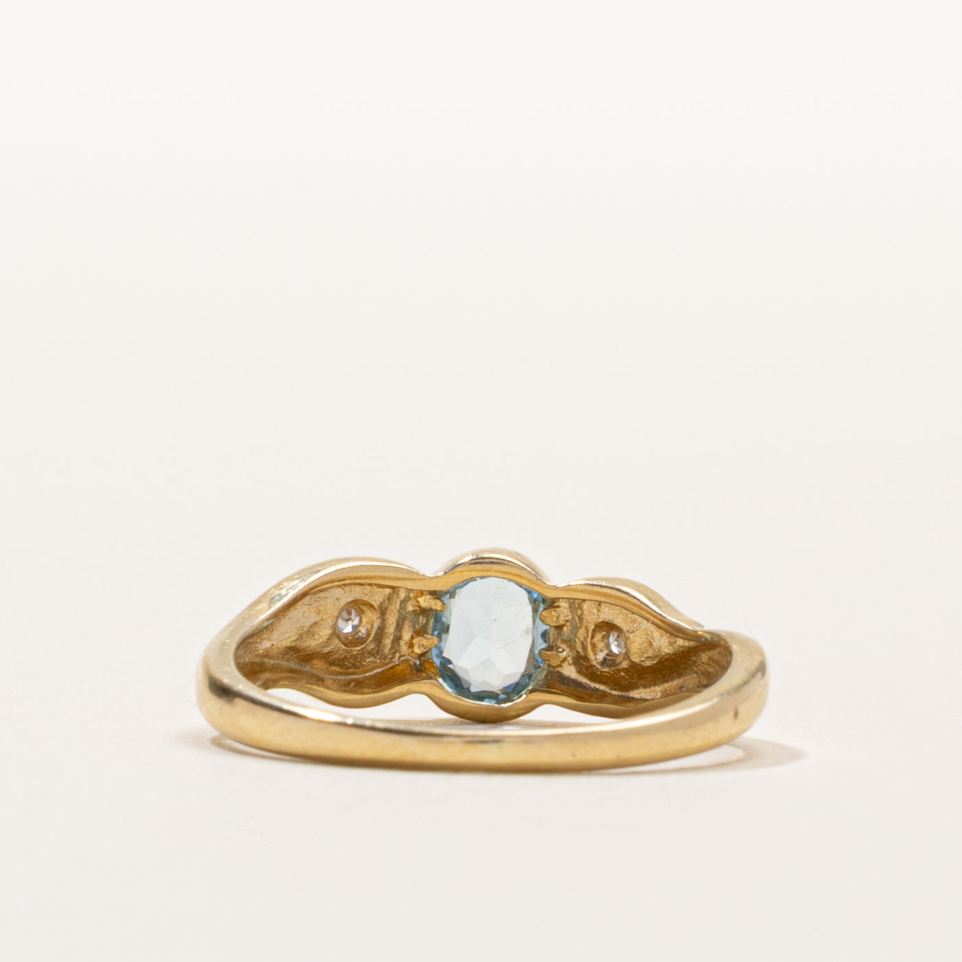 18k Bezel Set Aquamarine & Diamond Ring | SZ 6.75