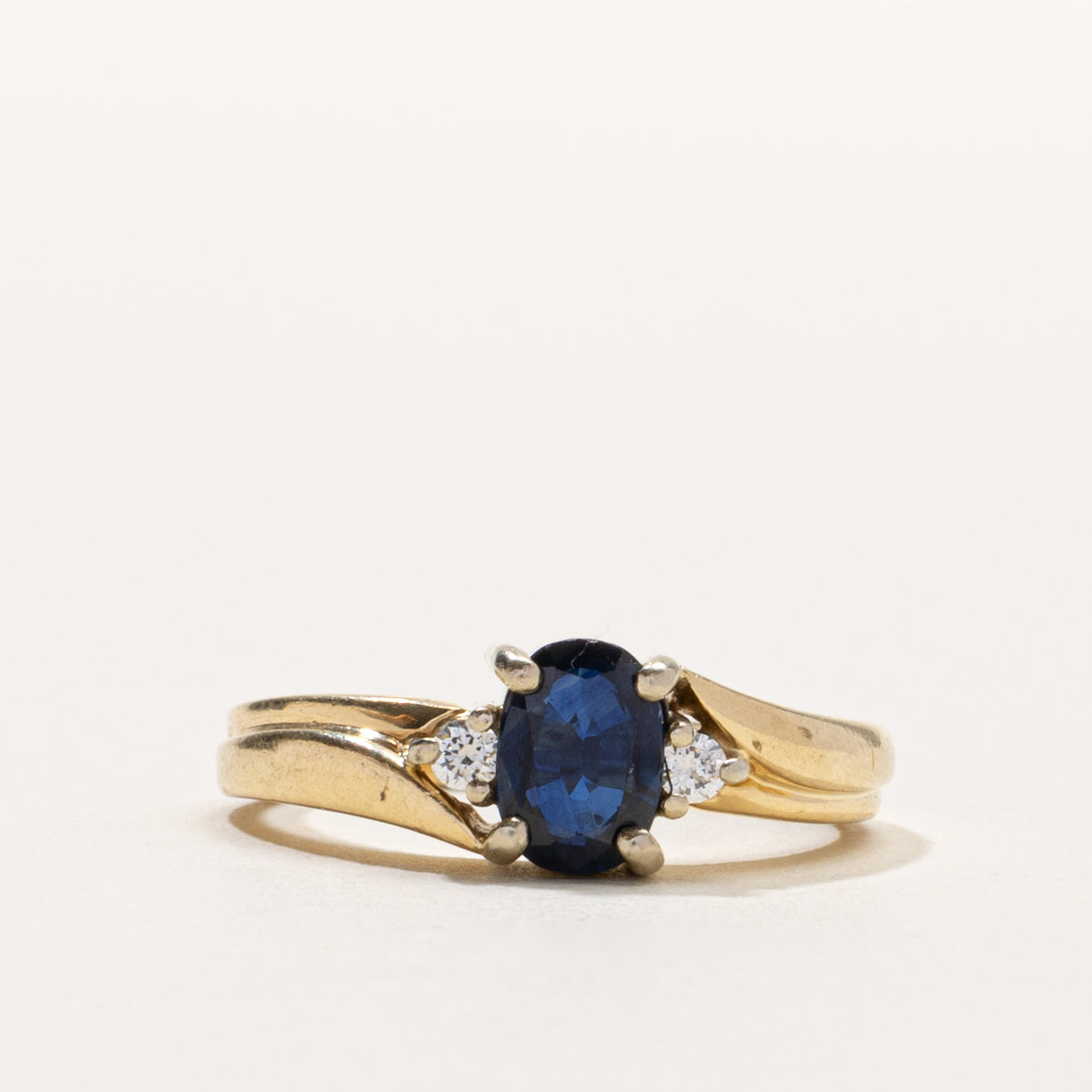 14k Sapphire & Diamond Grooved Ring | SZ 6