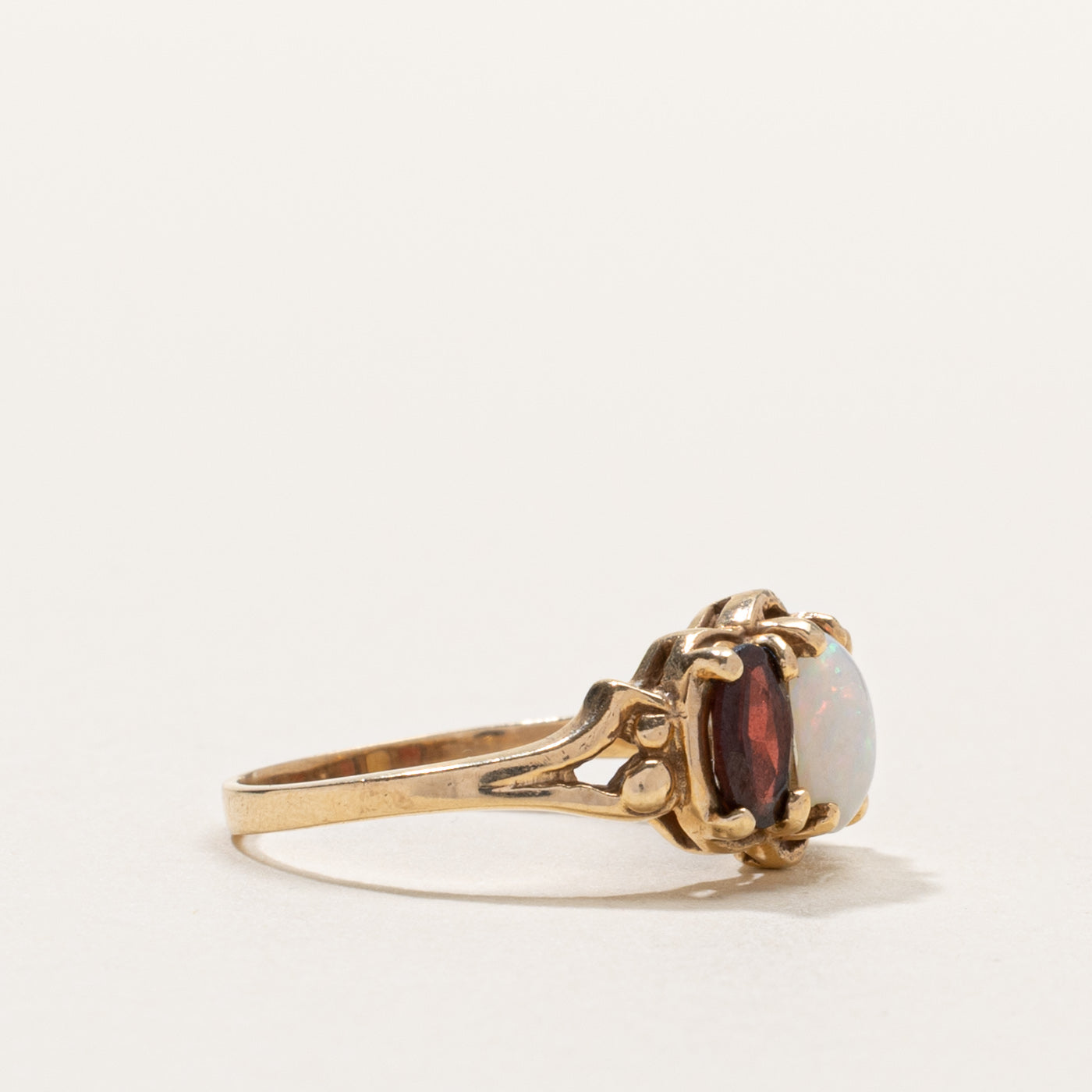 10k Three Stone Opal & Garnet Ring | SZ 5.25