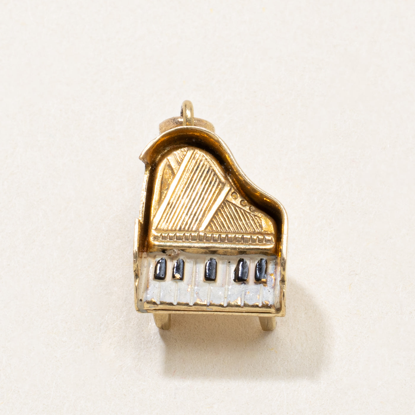 14k Enamel Detailed Piano Charm