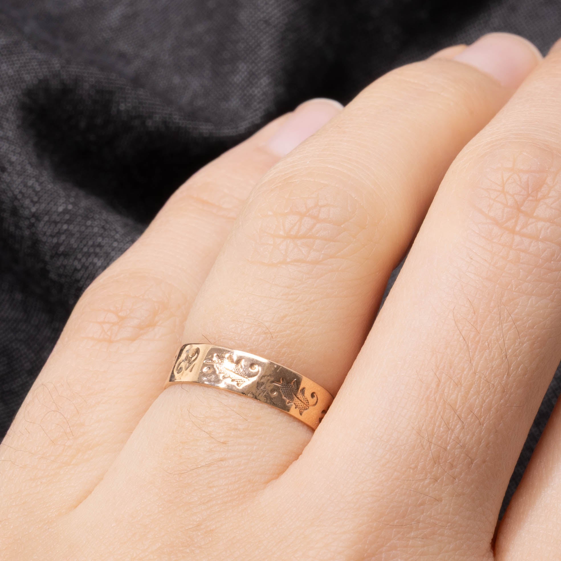 Antique Leaf Engraved Band | 4.20mm | SZ 5