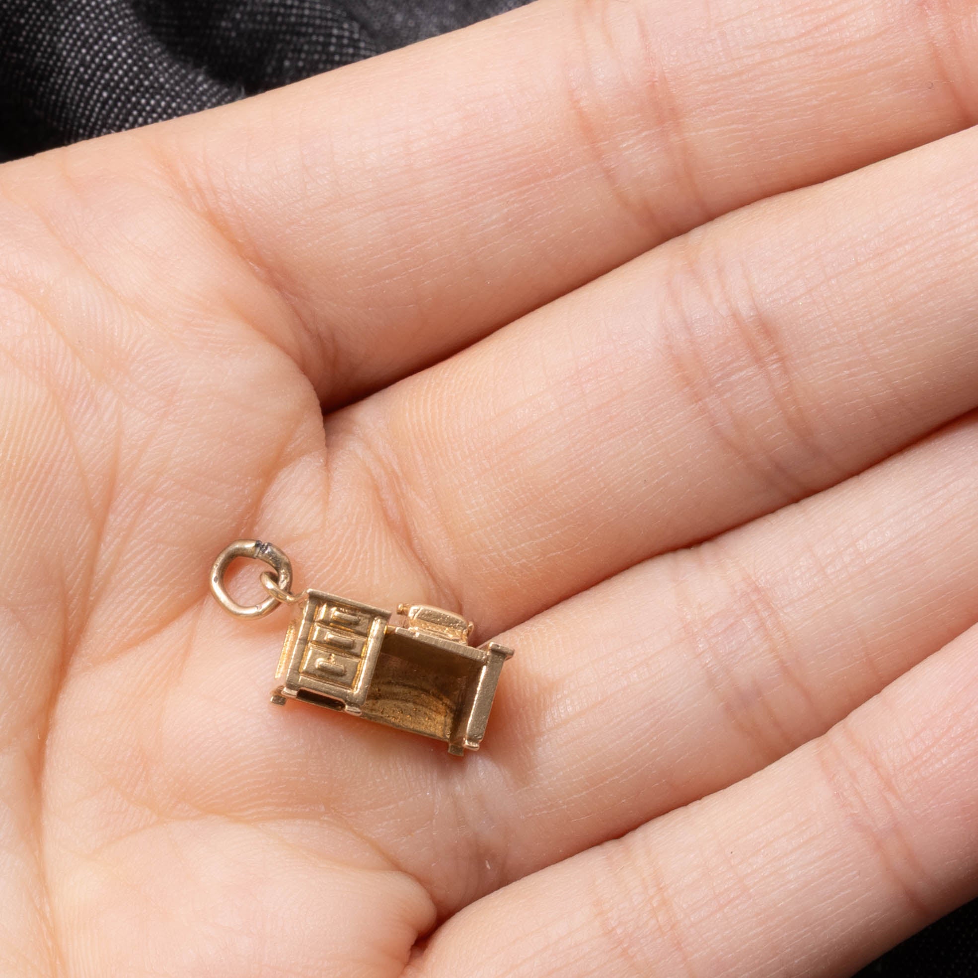 14k Typewriter & Desk Charm