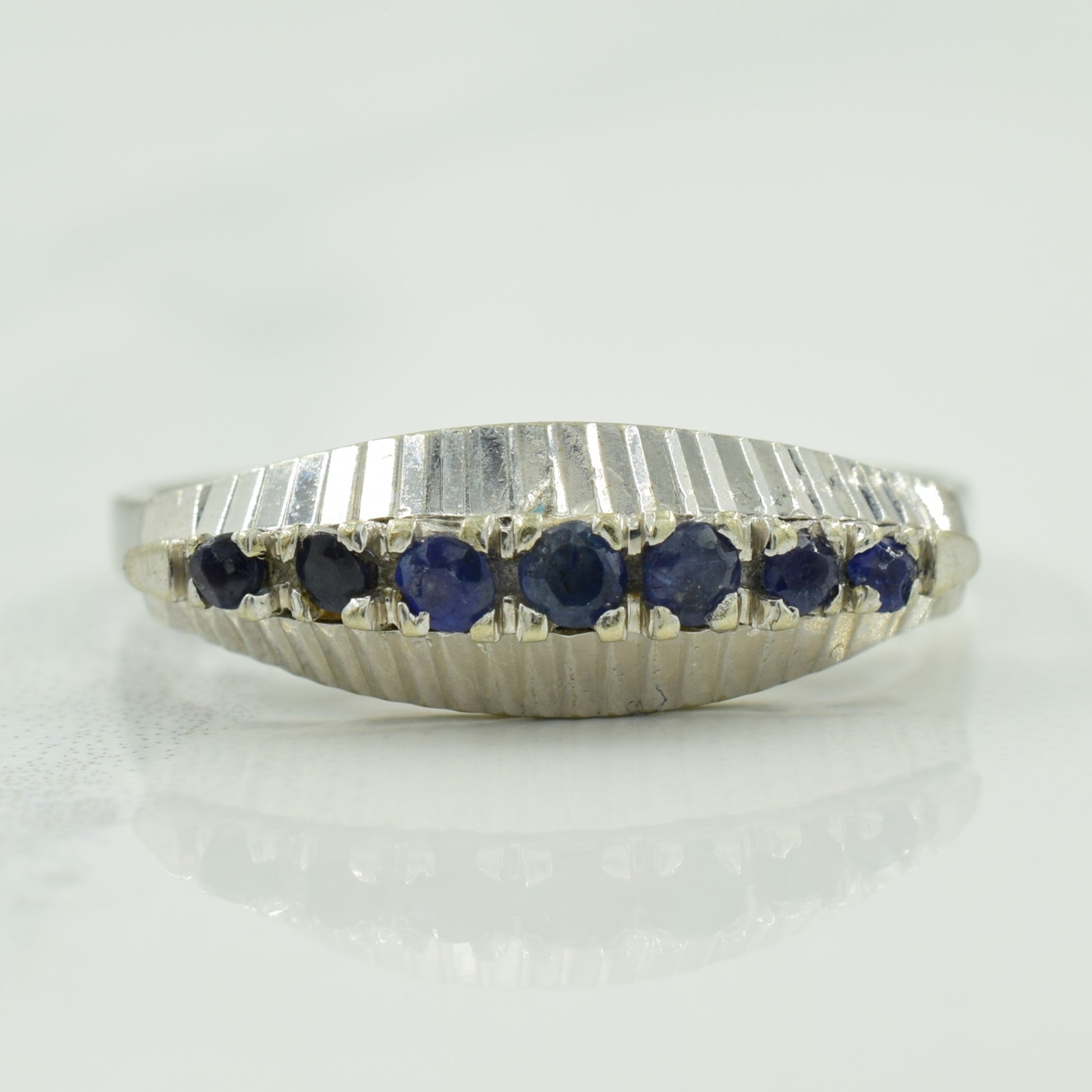 Blue Sapphire Ring | 0.22ctw | SZ 6.25 |
