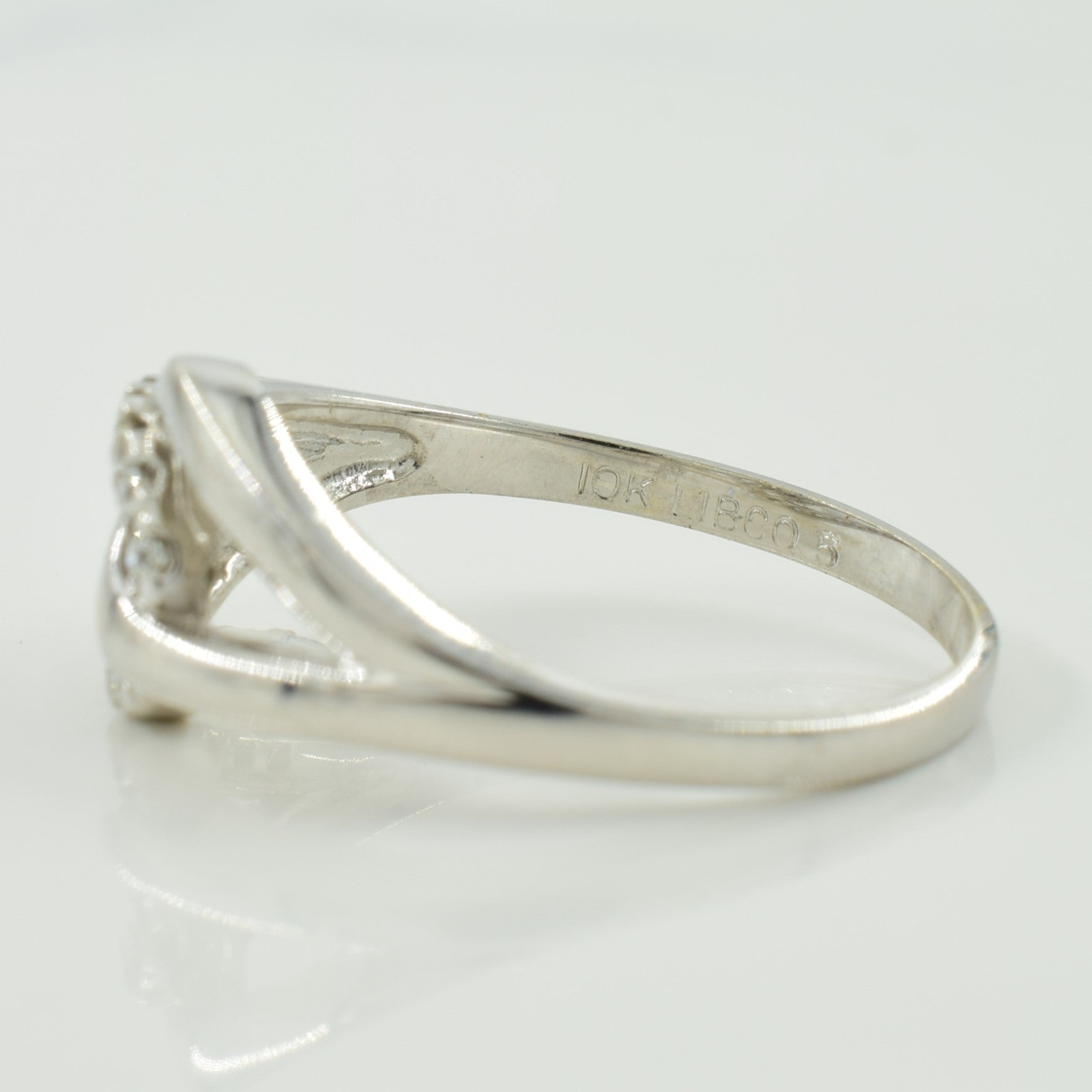 Diamond Loop Ring | 0.12ctw | SZ 5.5 |