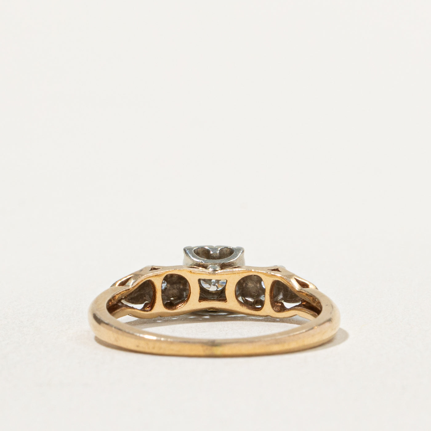 14k Two Tone Illusion Set Diamond Ring | 0.16ctw | SZ 6