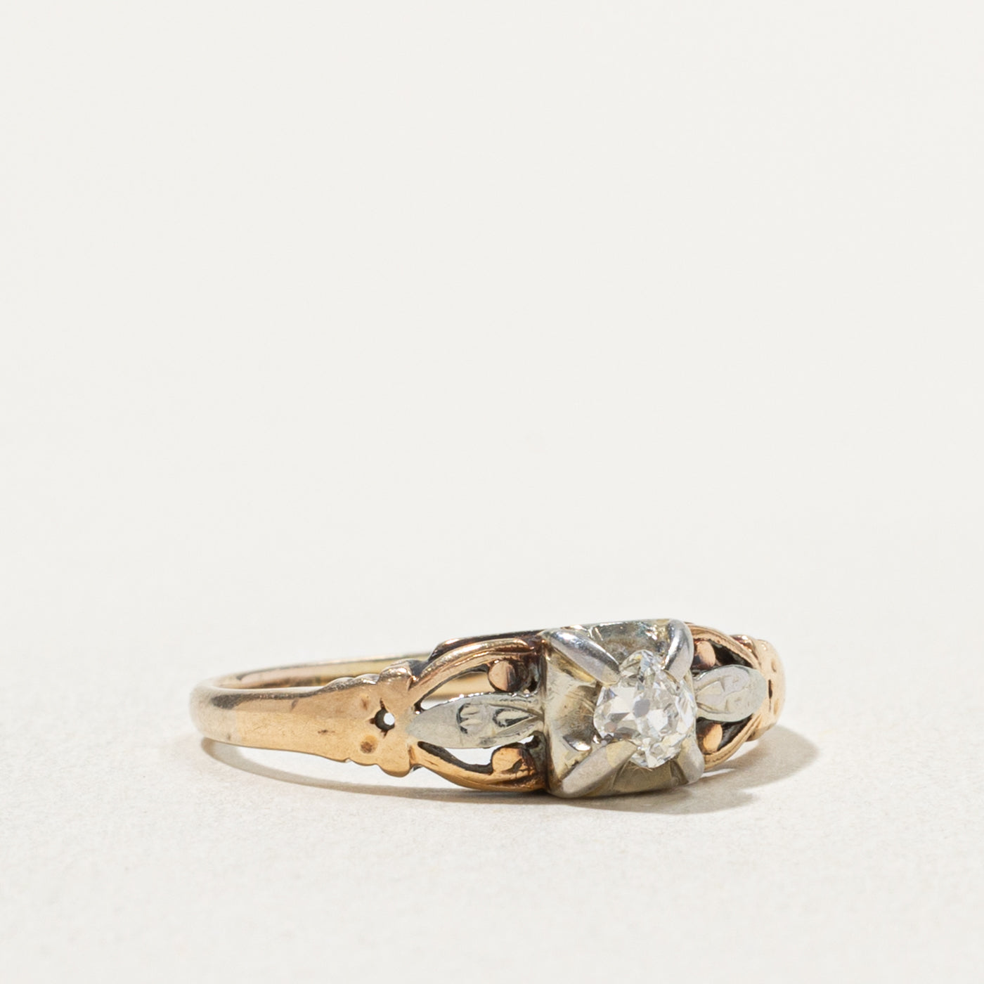10k Two Tone Old Mine Cut Diamond Textured Ring | 0.12ct | SZ 5.75