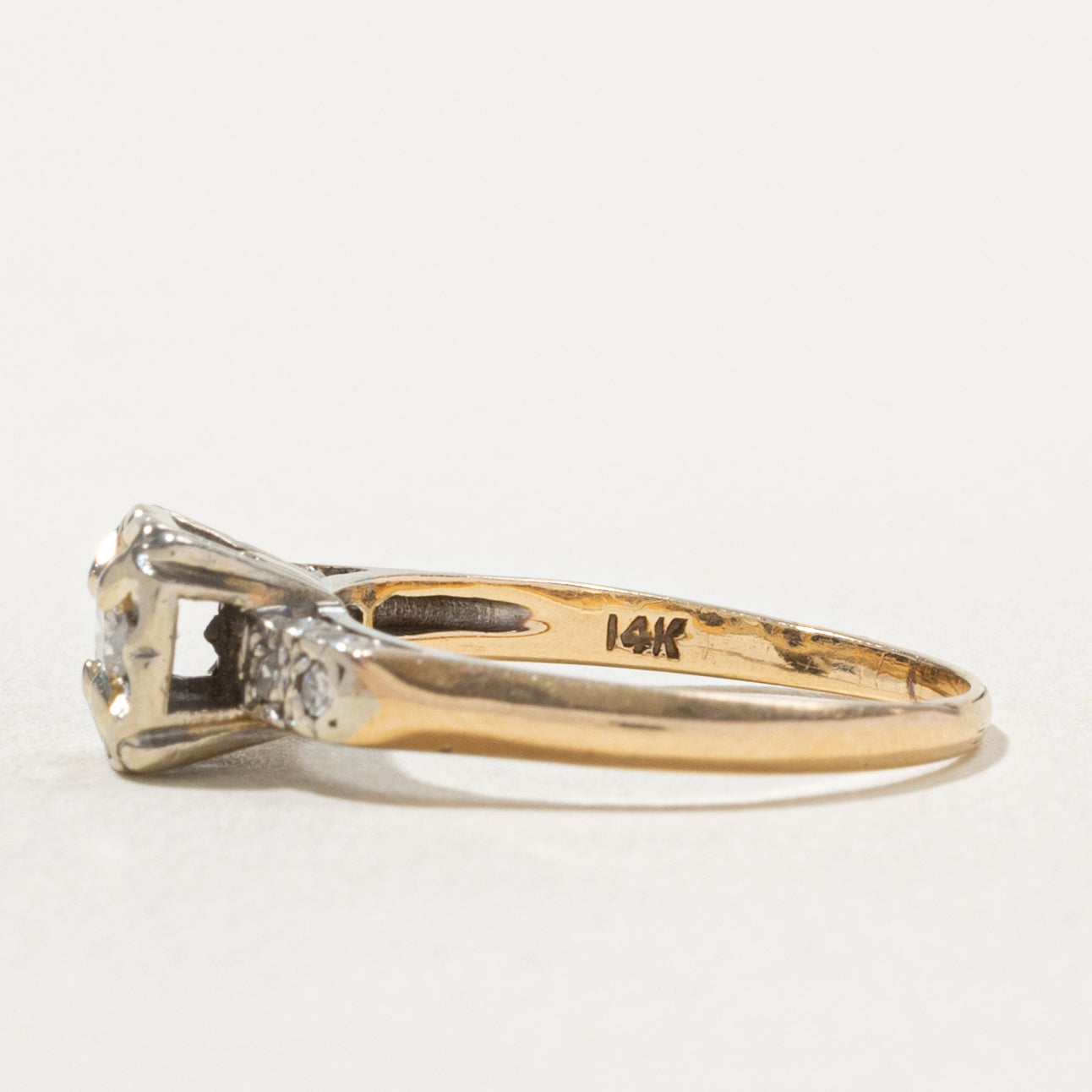 14k Two Tone Illusion Set Diamond Textured Ring | 0.20ctw | SZ 6.25