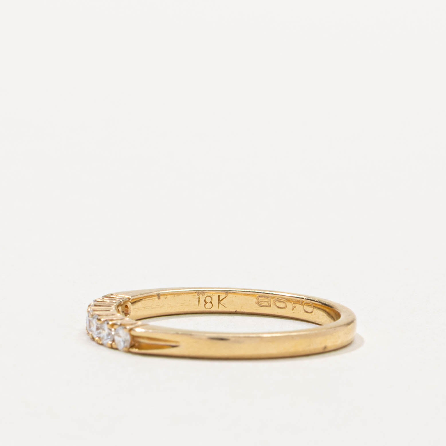 18k Diamond Accent Plain Band | 0.19ctw | SZ 6
