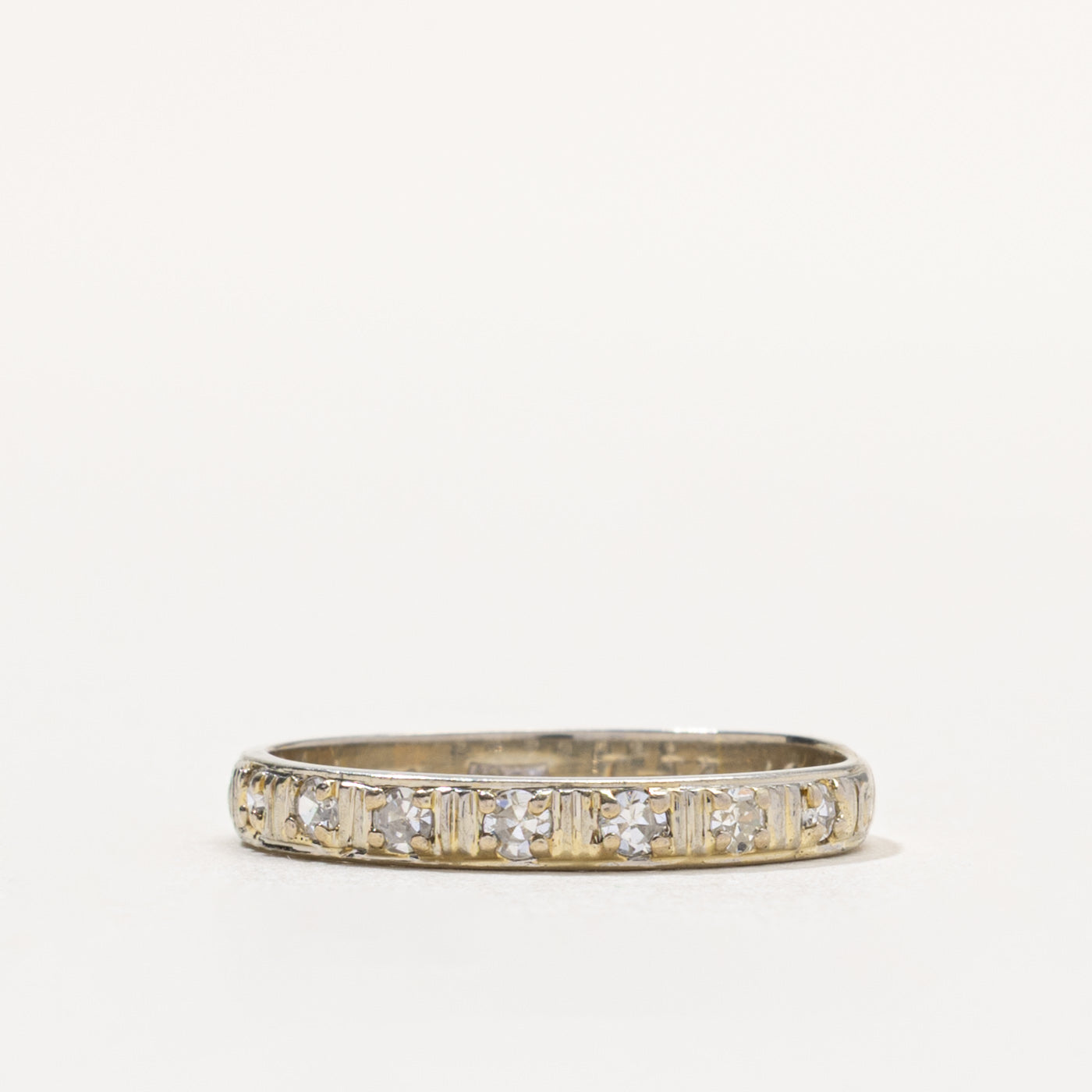 18k Semi-Eternity Diamond Engraved Band | 0.24ctw | 2.85mm | SZ 7.5