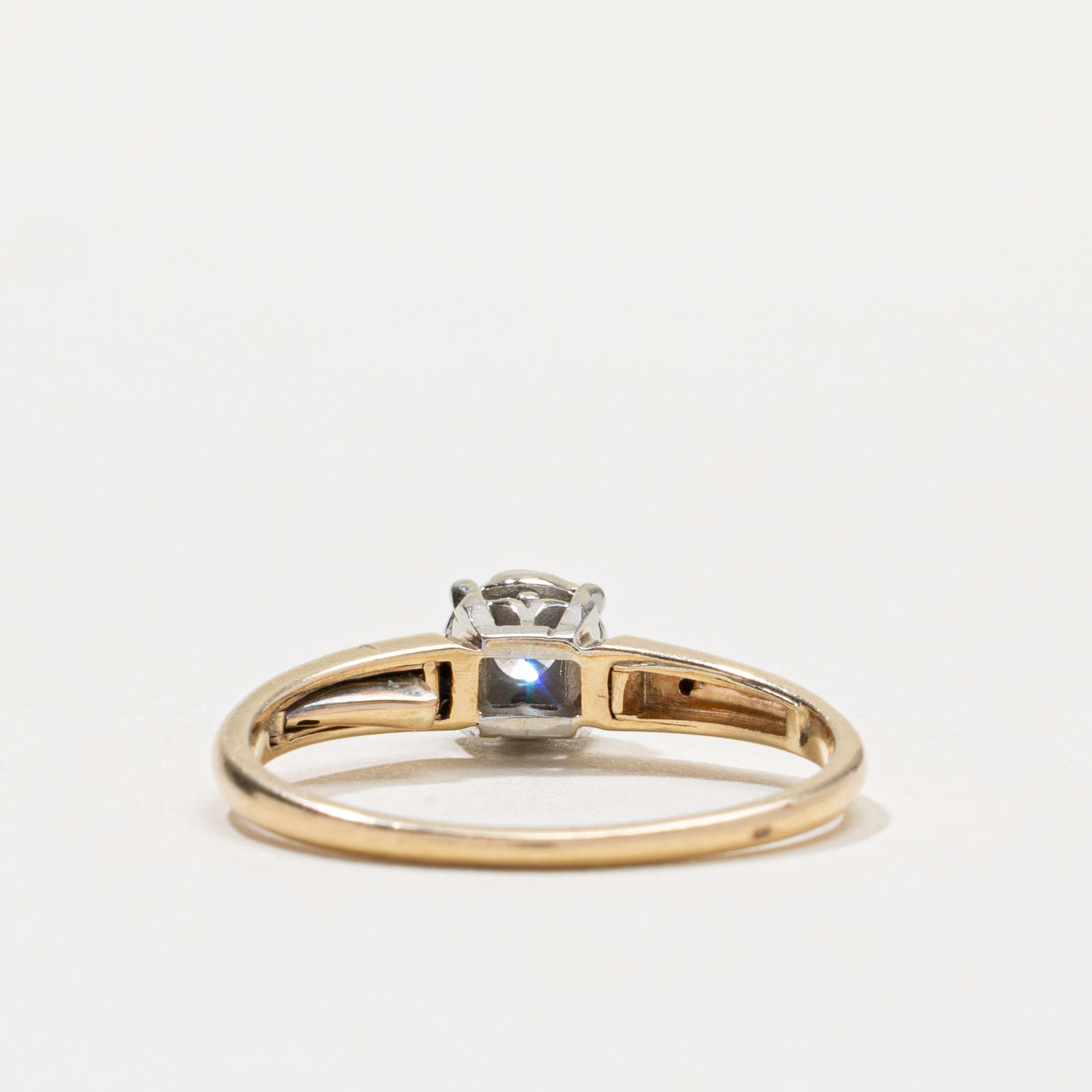 14k Diamond Illusion Cluster Ring | 0.14ctw | SZ 7.75