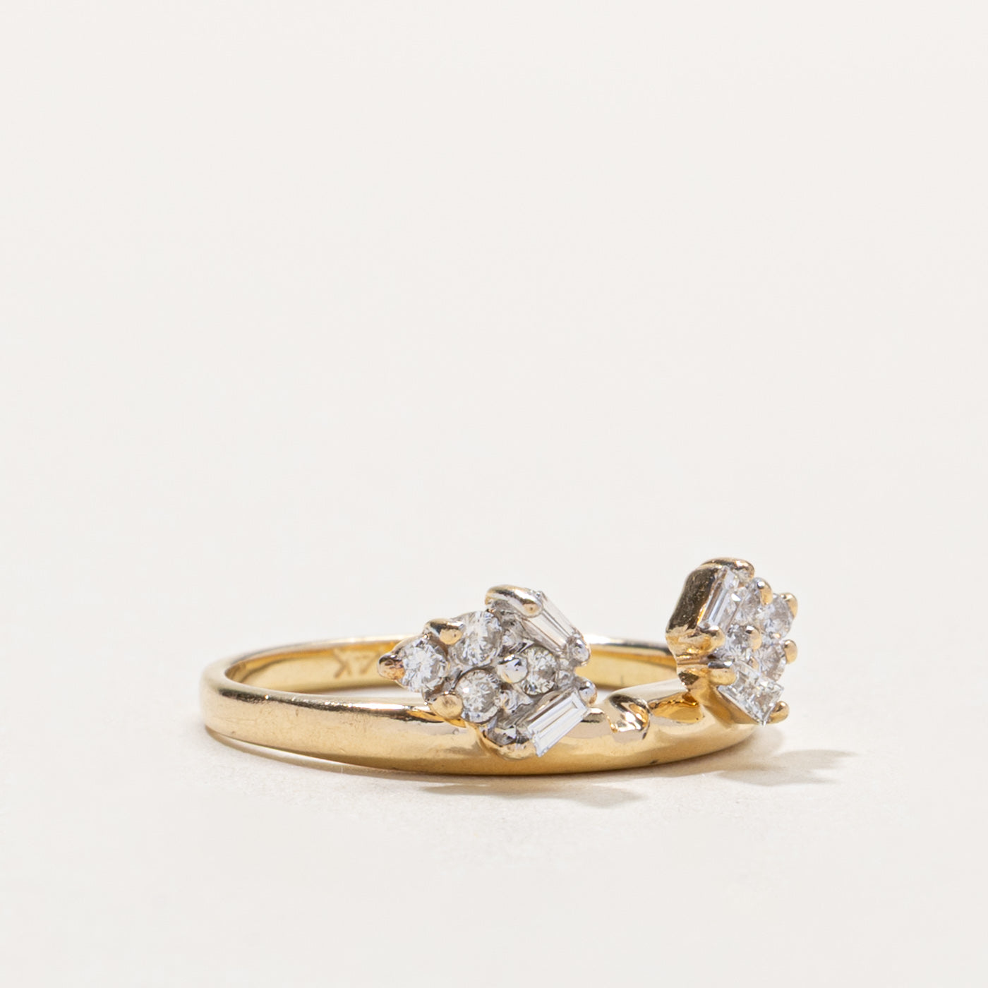 14k Diamond Leaf Cluster Contour Ring | 0.21ctw | SZ 5.5