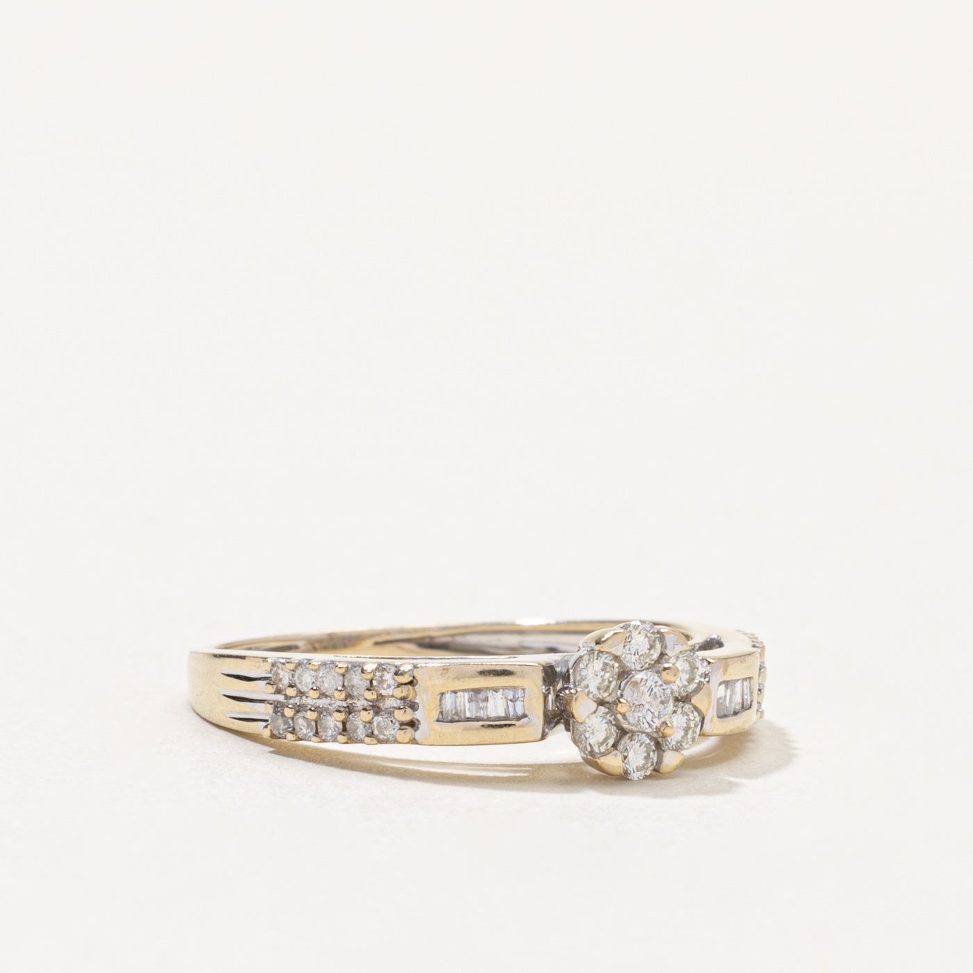 18k Diamond Daisy Cluster Ring | 0.26ctw | SZ 7.75