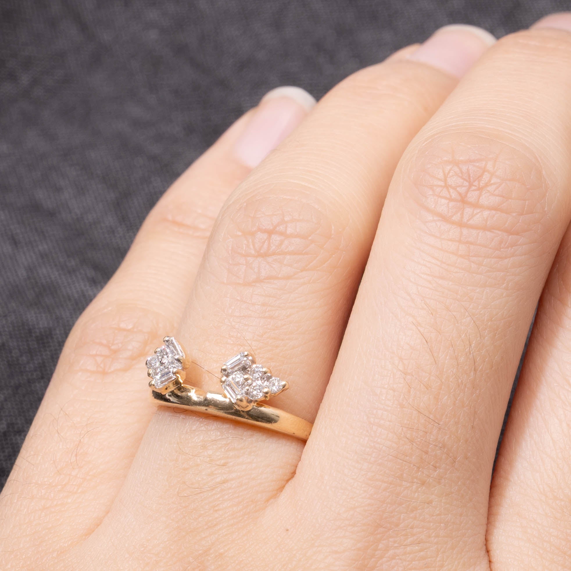 14k Diamond Leaf Cluster Contour Ring | 0.21ctw | SZ 5.5