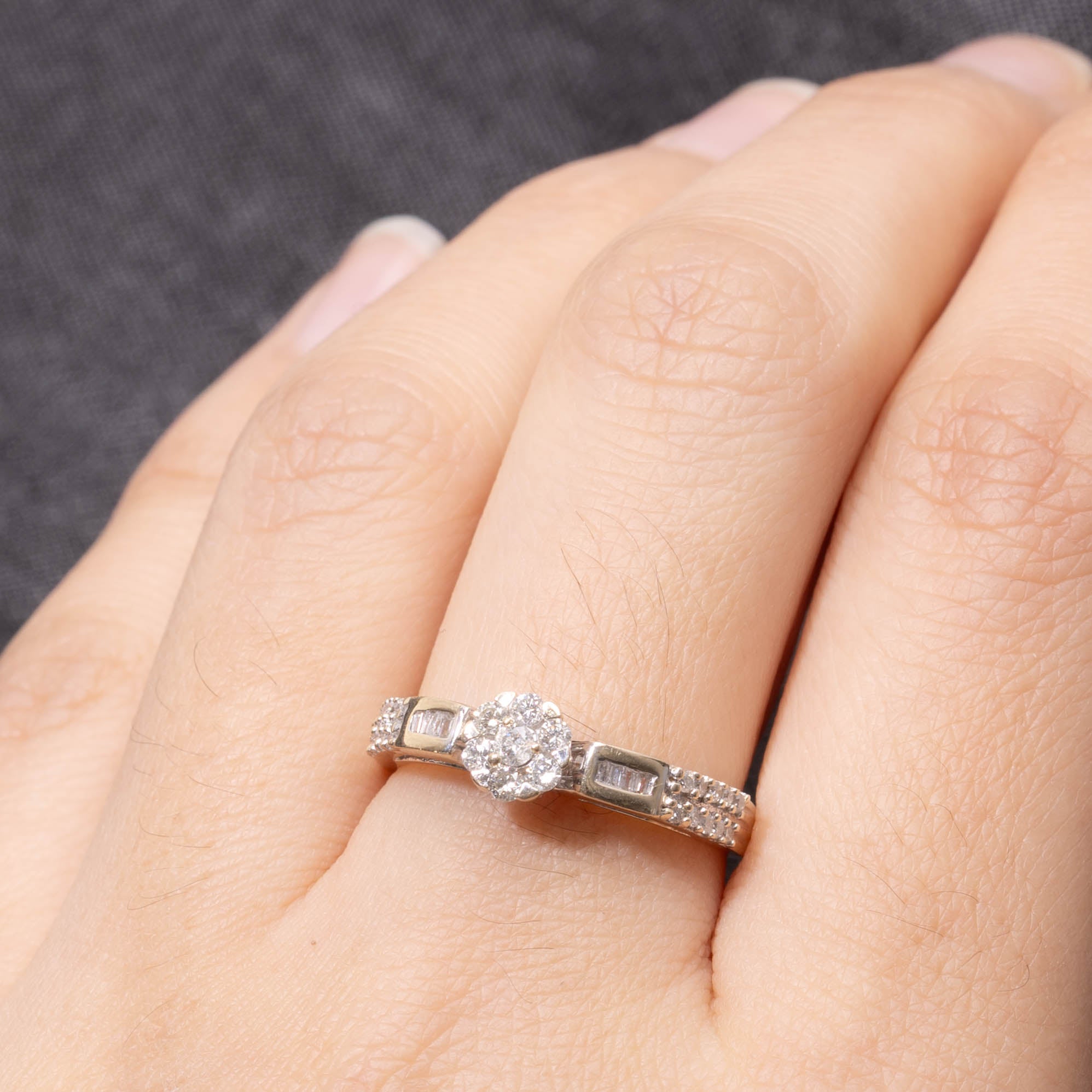 18k Diamond Daisy Cluster Ring | 0.26ctw | SZ 7.75