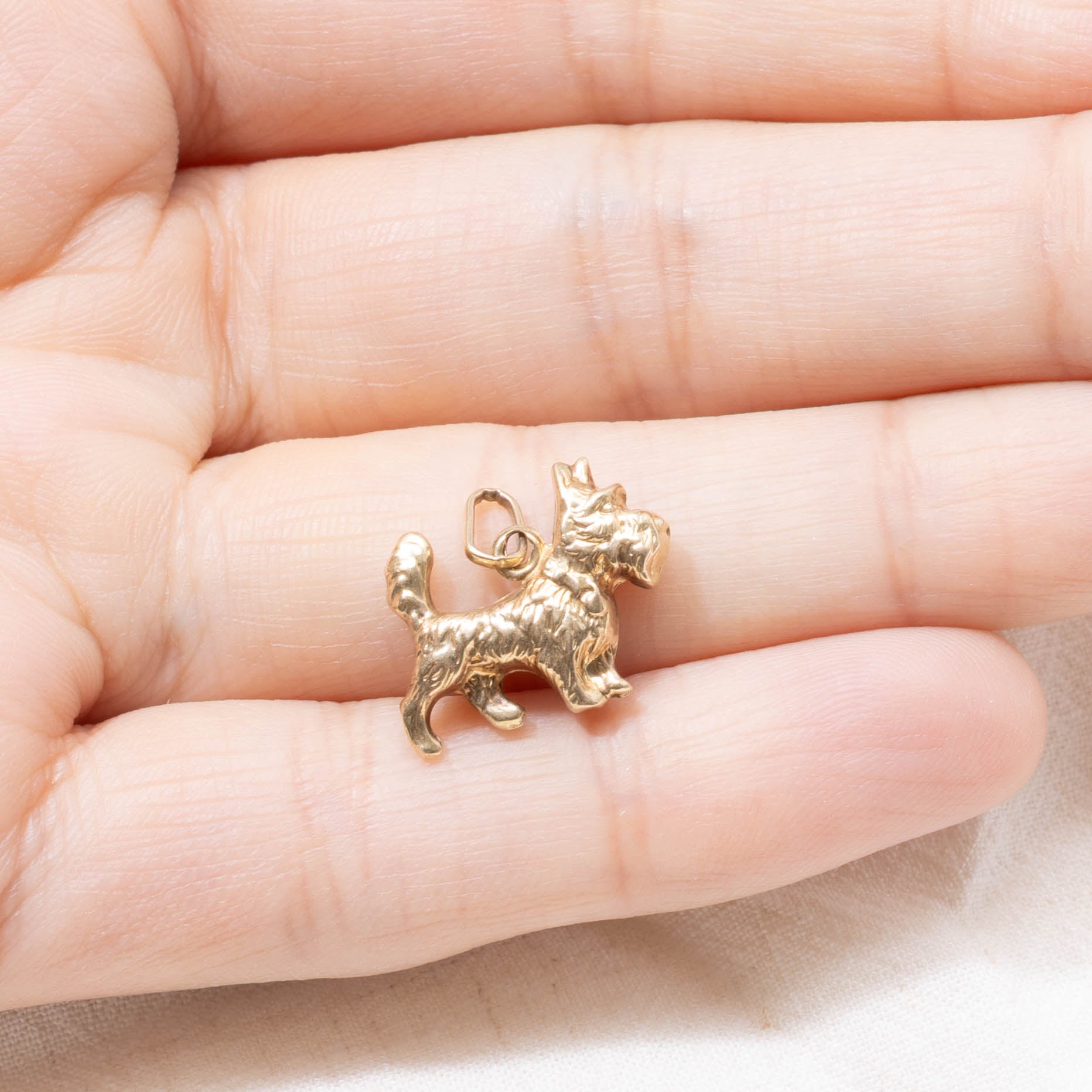 9k Scottish Terrier Dog Charm