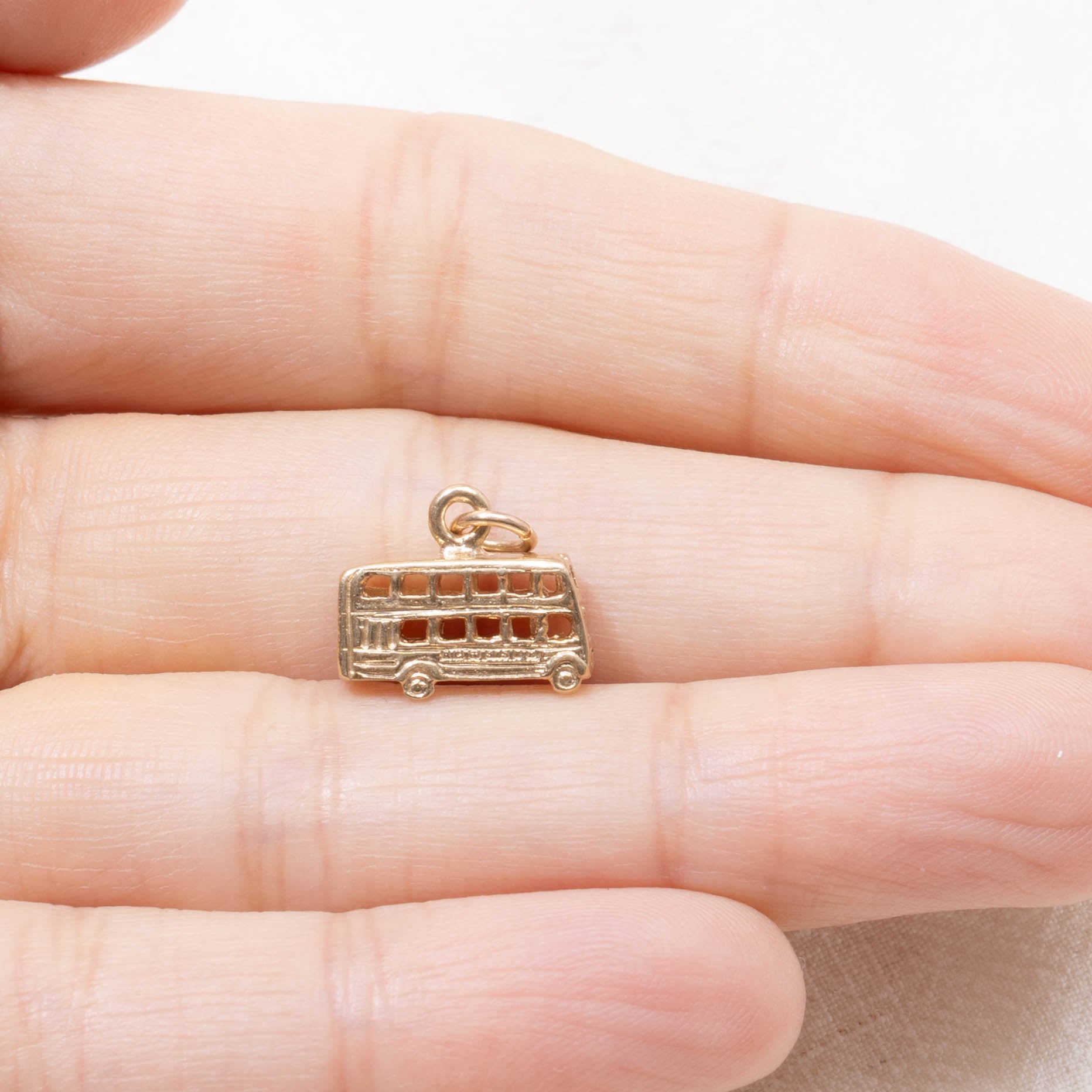 9k Double Decker Bus Charm