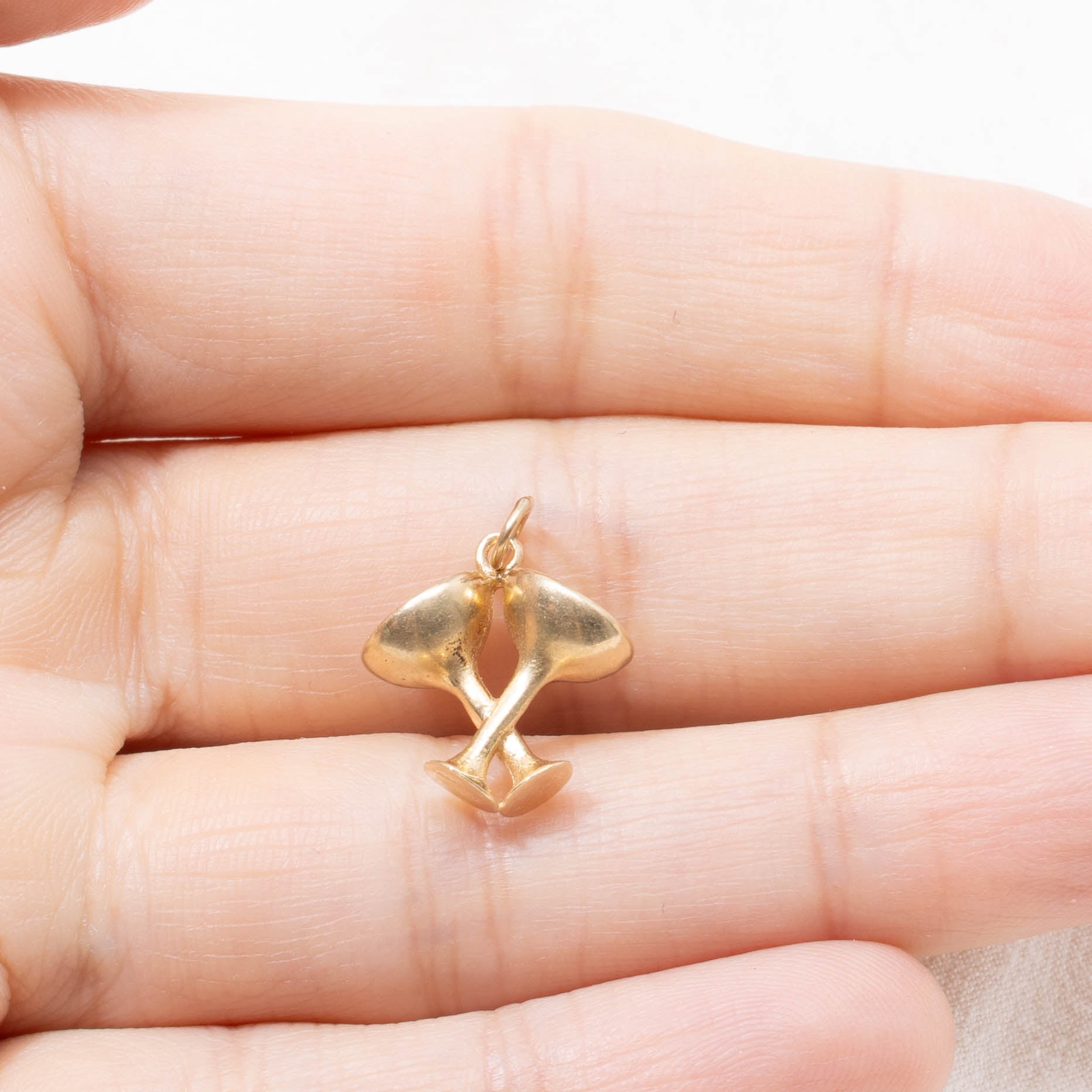 14k Champagne Glasses Charm