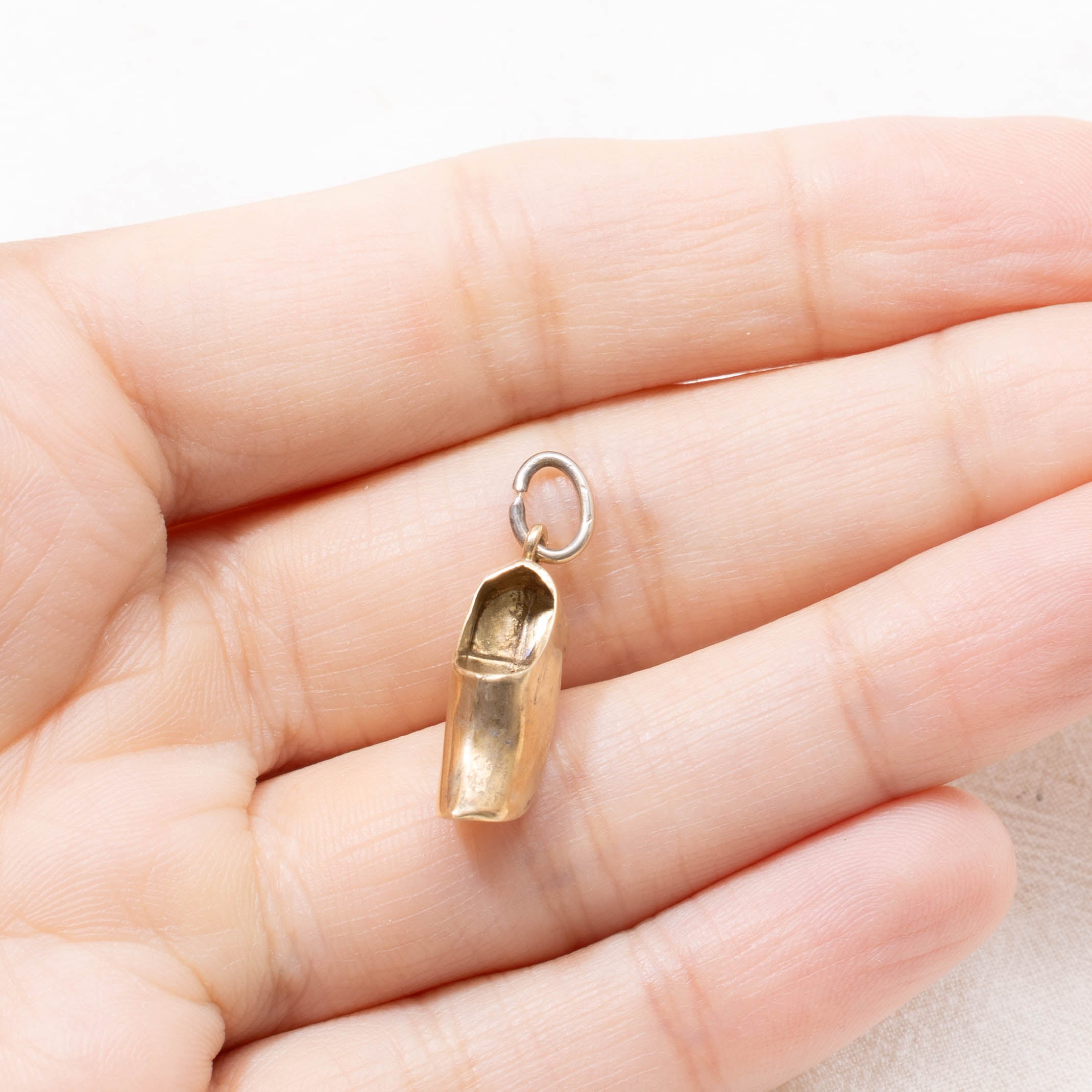 14k Dutch Clog Charm