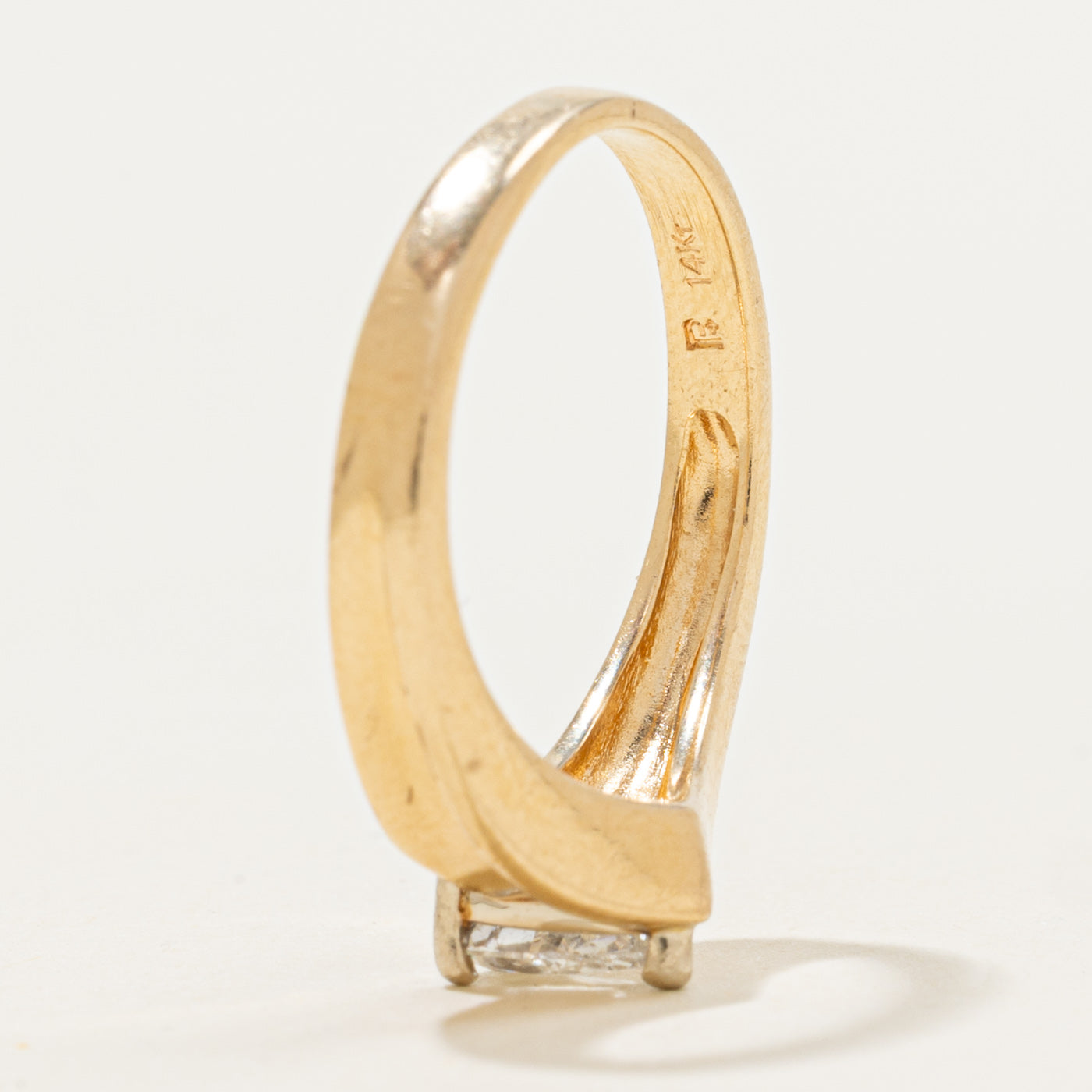 14k Pear Cut Diamond Chevron Ring | 0.30ct | SZ 5.5
