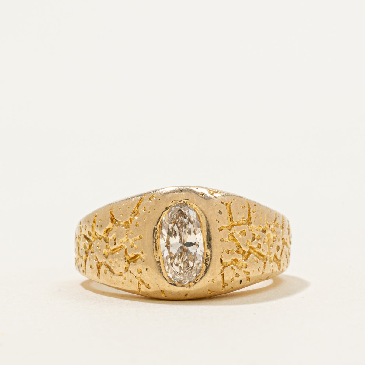 14k Oval Cut Diamond Nuggety Signet Ring | 0.78ct VS2 J/K | SZ 6.25