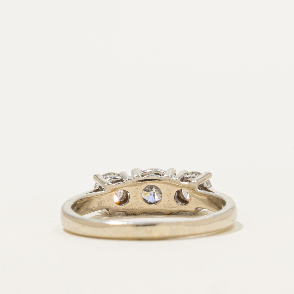 14k Three Stone Diamond Ring | 0.28ct | SZ 7
