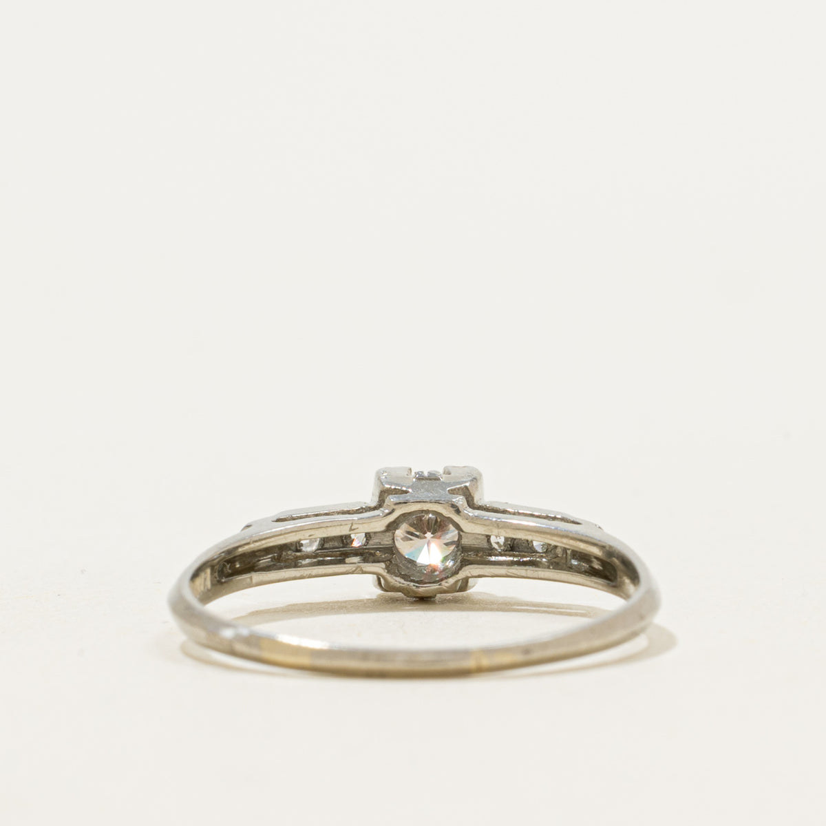 18k Illusion Set Diamond Accented Ring | 0.24ctw | SZ 7.75
