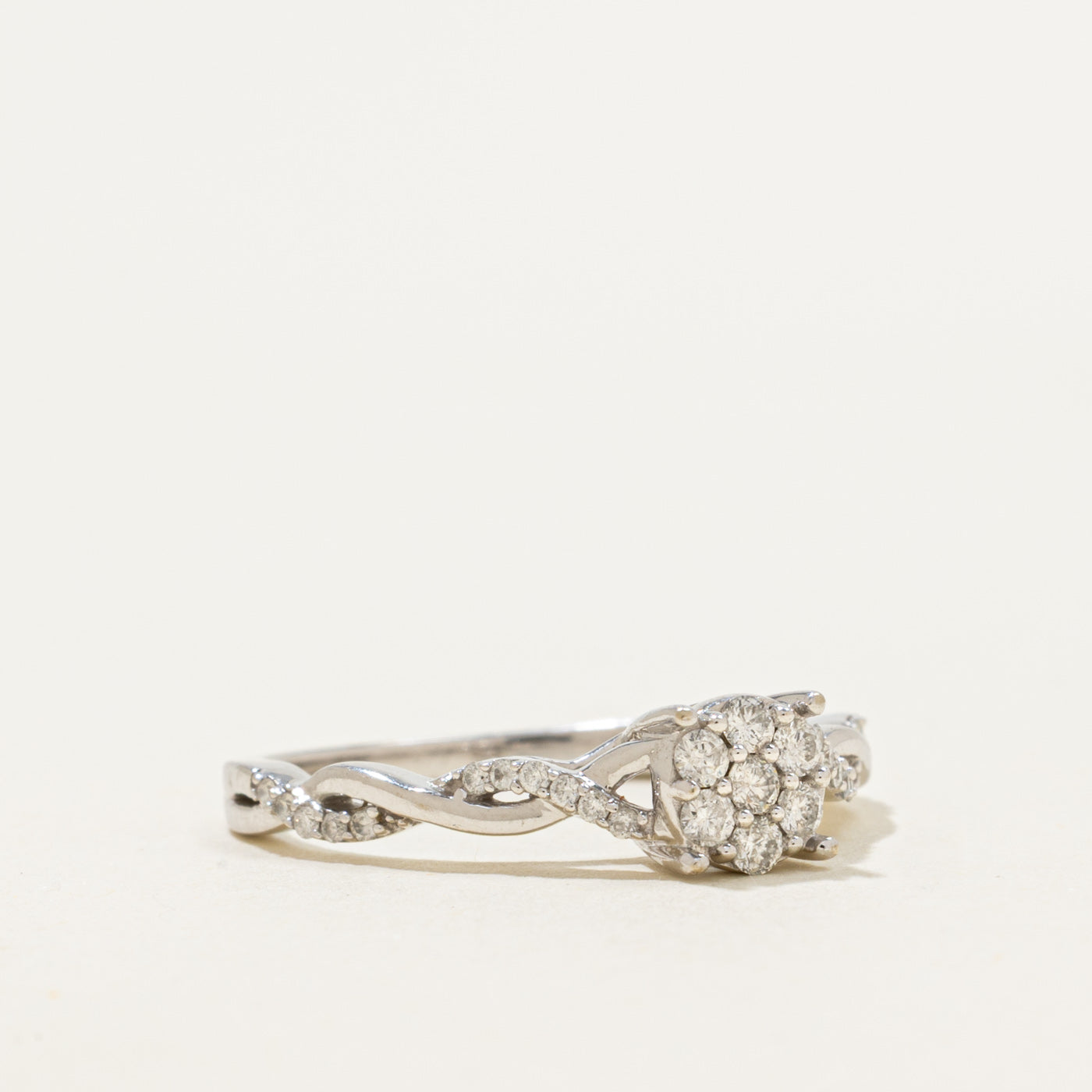 10k Diamond Cluster Twist Ring | 0.13ctw | SZ 6.5