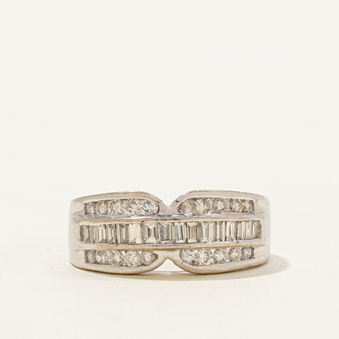 18k Multi Row Diamond Pinched Ring | 0.56ctw | SZ 6.75
