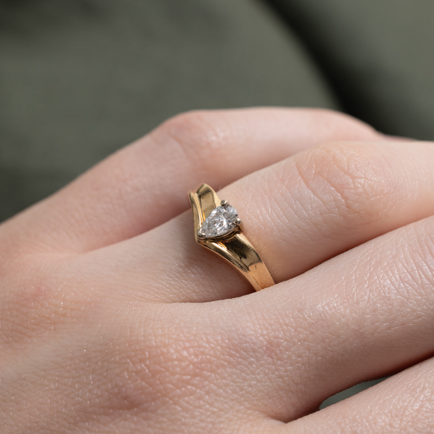 14k Pear Cut Diamond Chevron Ring | 0.30ct | SZ 5.5