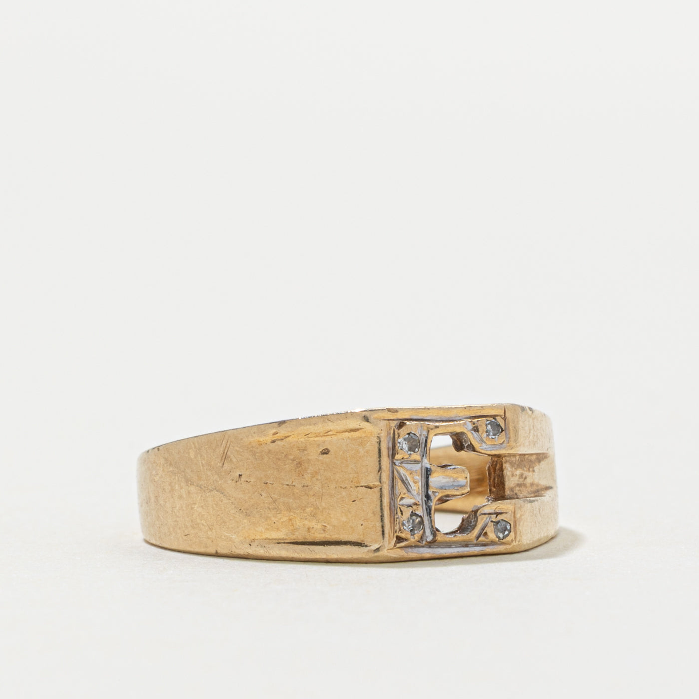 10k Diamond "E" Initial Ring | SZ 6