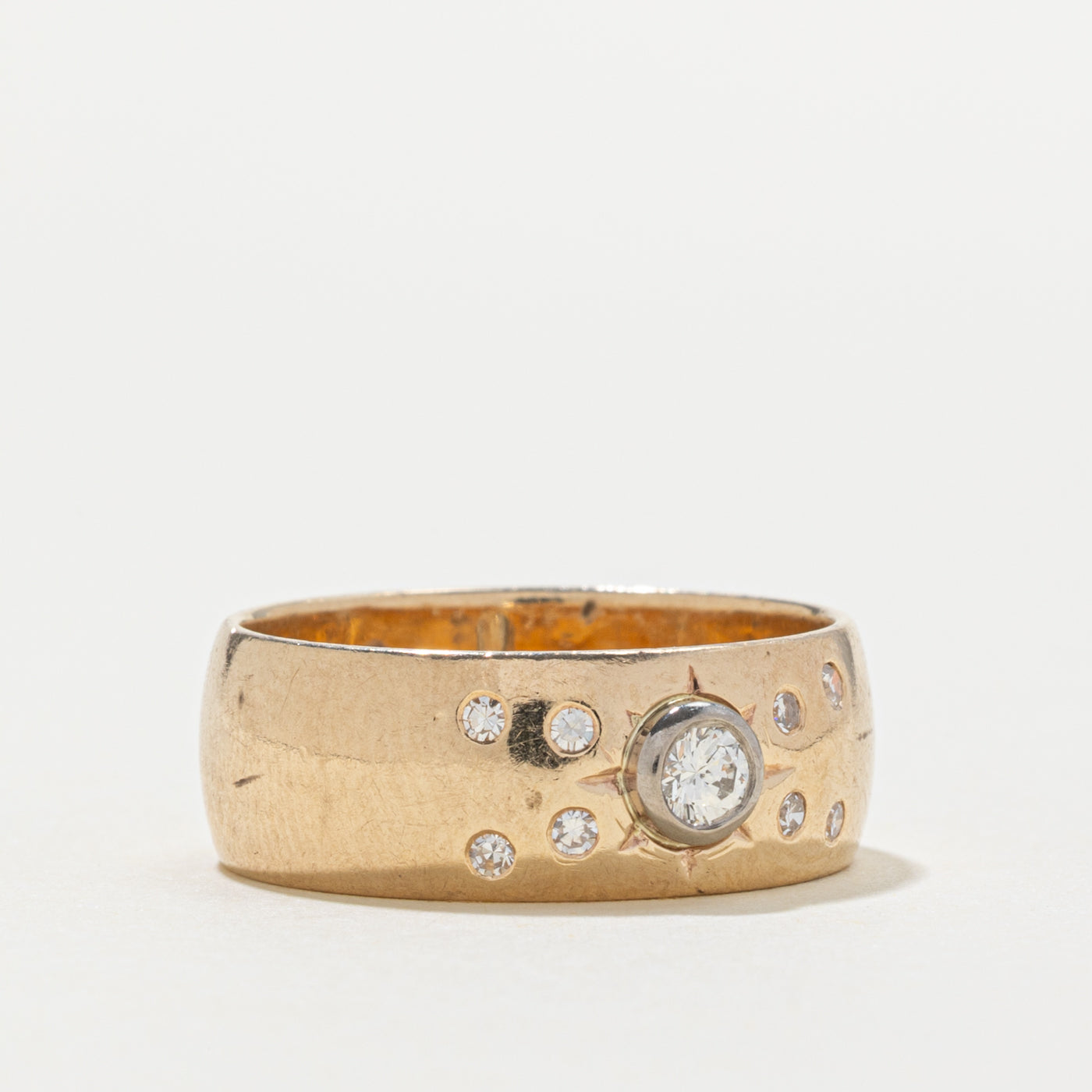 10k Bezel Set Diamond Accented Band | 7.85mm | SZ 8.75