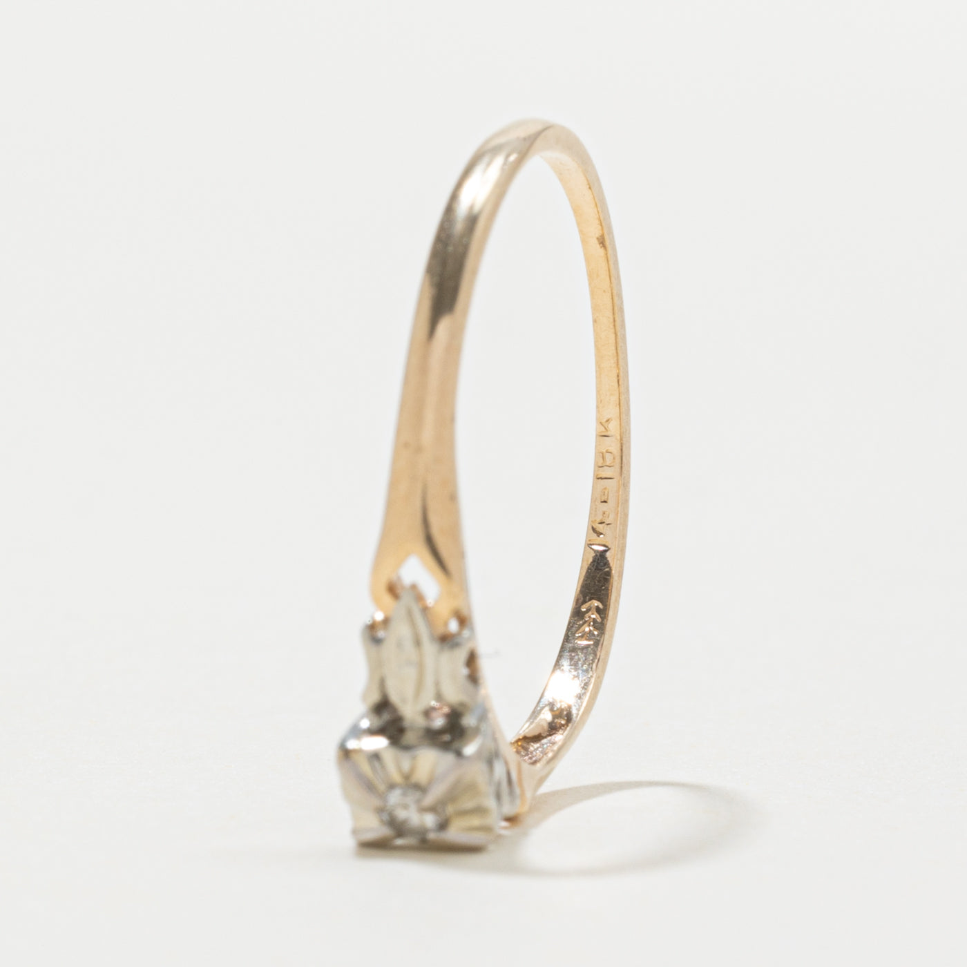 14k Illusion Set Diamond Engraved Ring | SZ 8.25