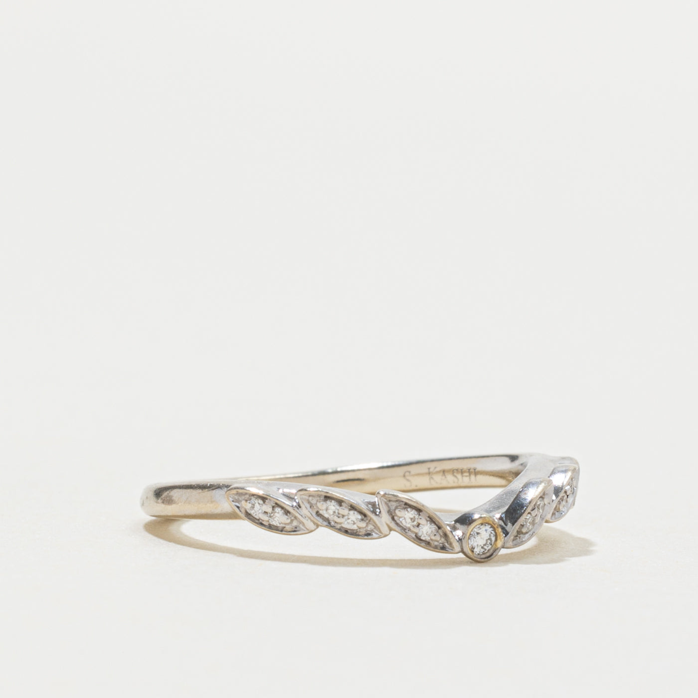 14k Diamond Leaf Design Contour Ring | SZ 4.25