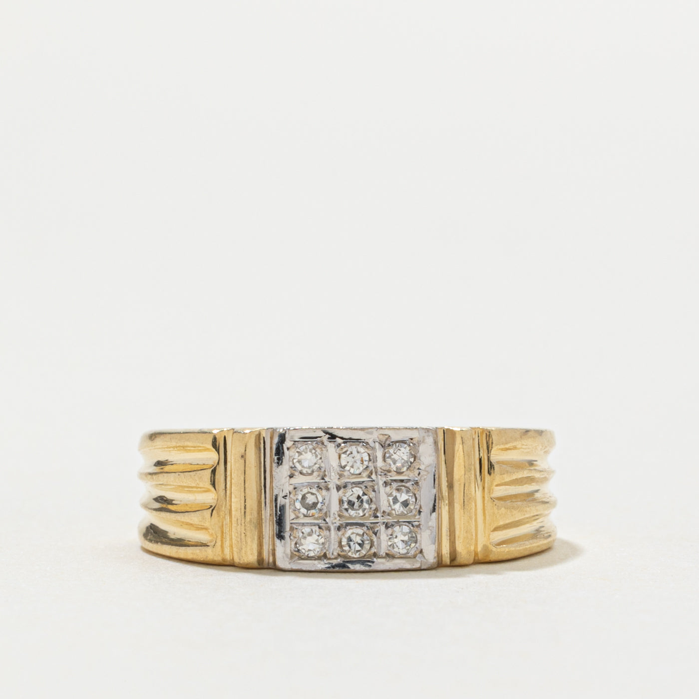 18k Diamond Grid Grooved Ring | SZ 5.25