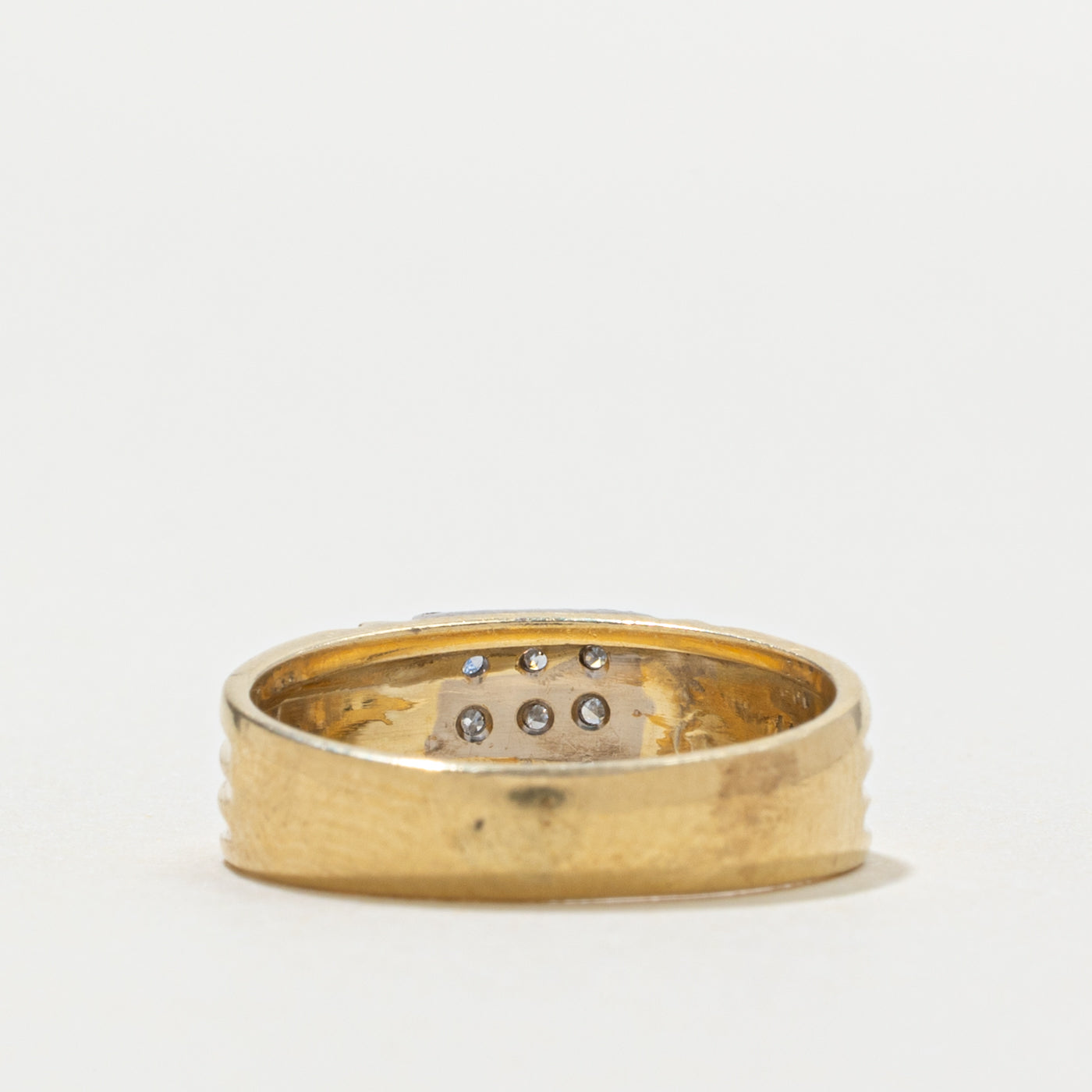 18k Diamond Grid Grooved Ring | SZ 5.25