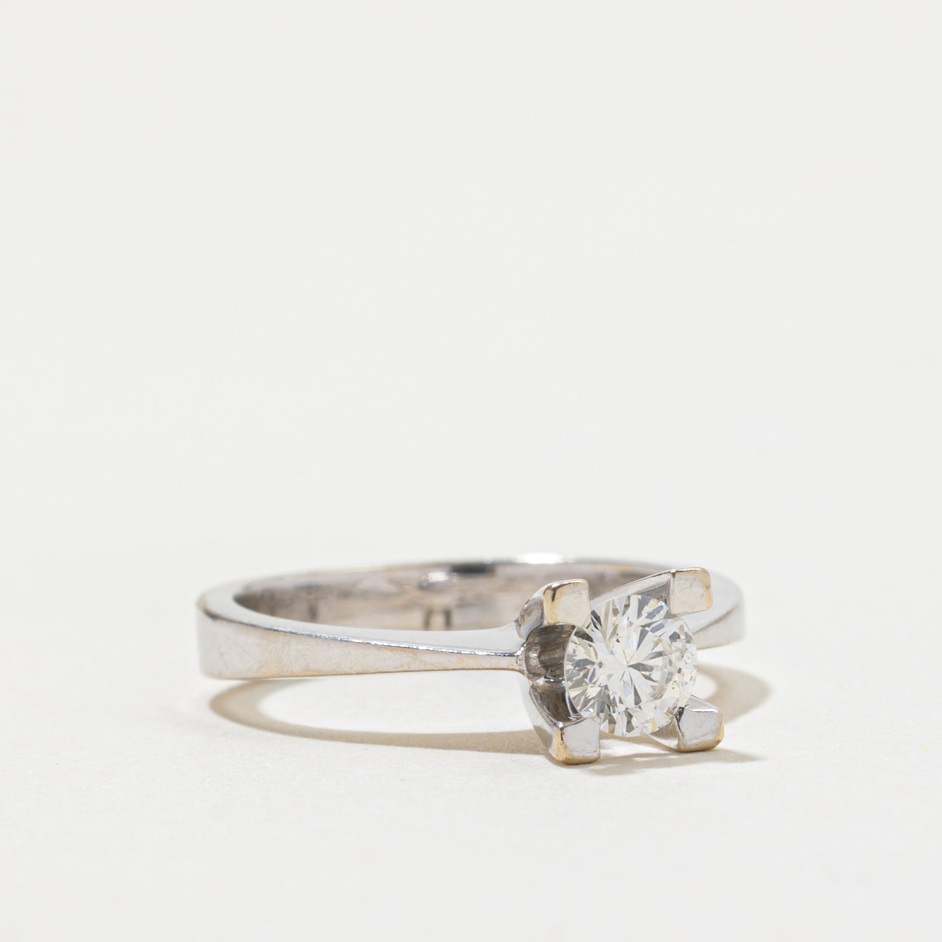 18k Round Brilliant Cut High Set Diamond Ring | 0.31ct SI2 G/H | SZ 4.25