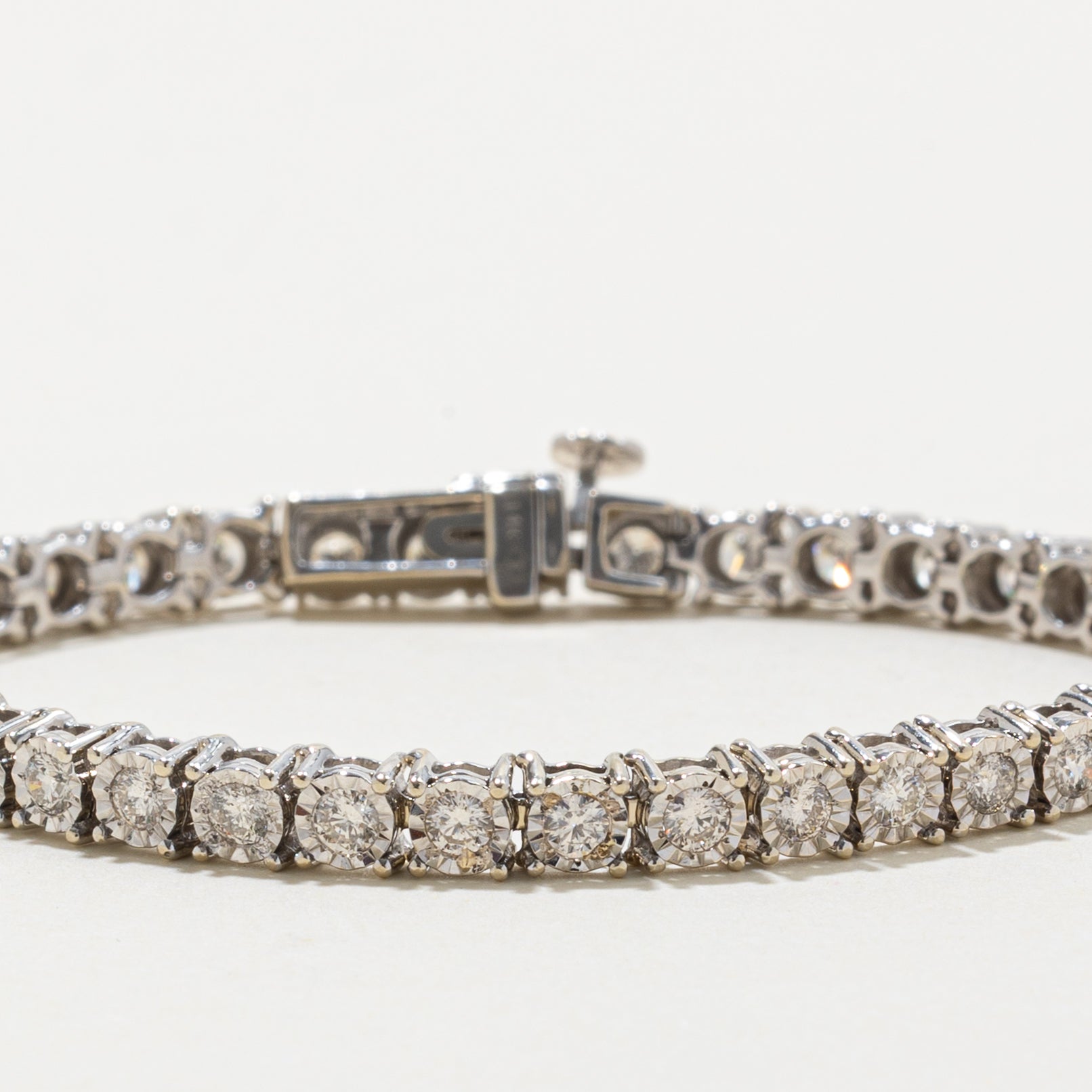 14k White Gold Illusion Set Diamond Tennis Bracelet | 2.65ctw | 6.25"