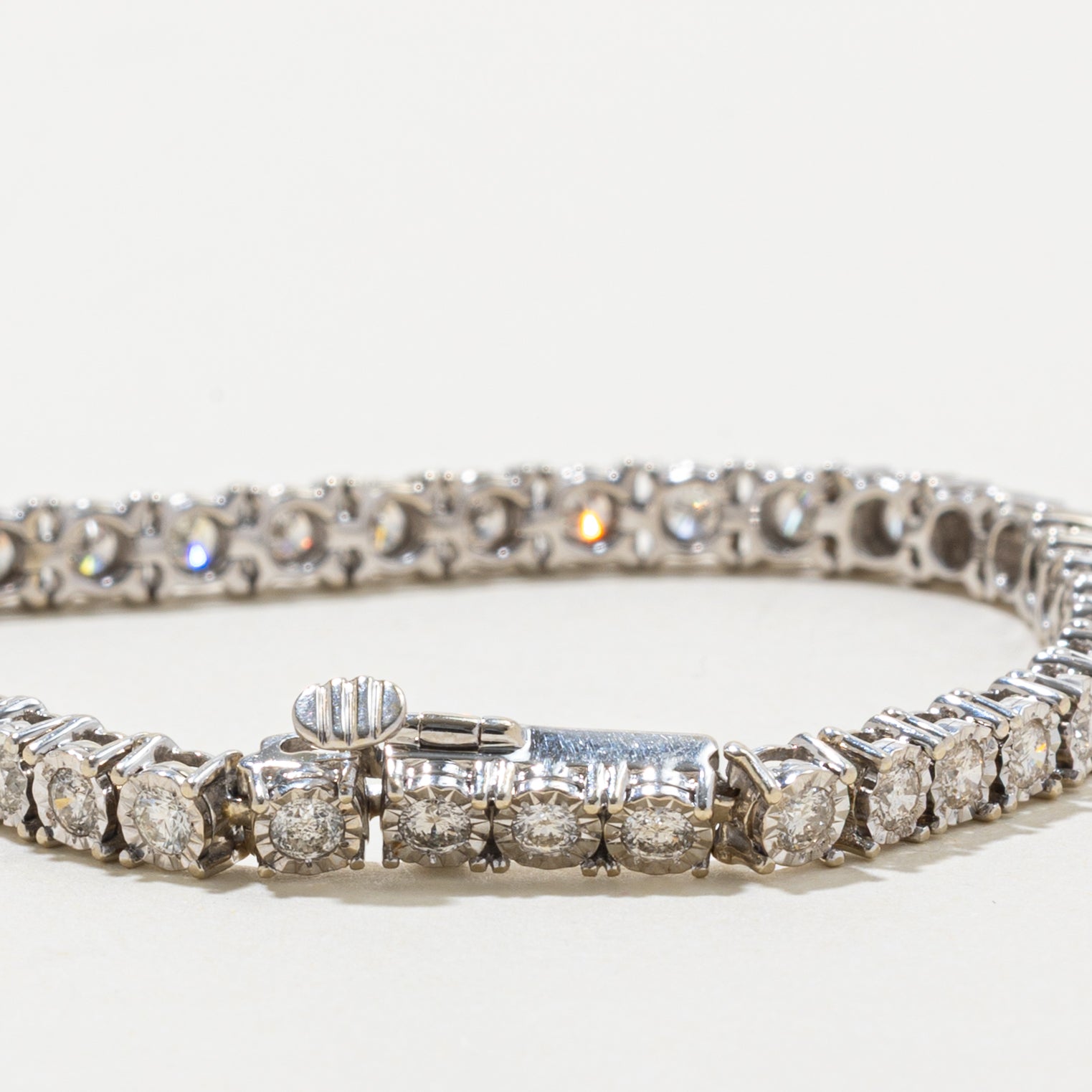 14k White Gold Illusion Set Diamond Tennis Bracelet | 2.65ctw | 6.25"