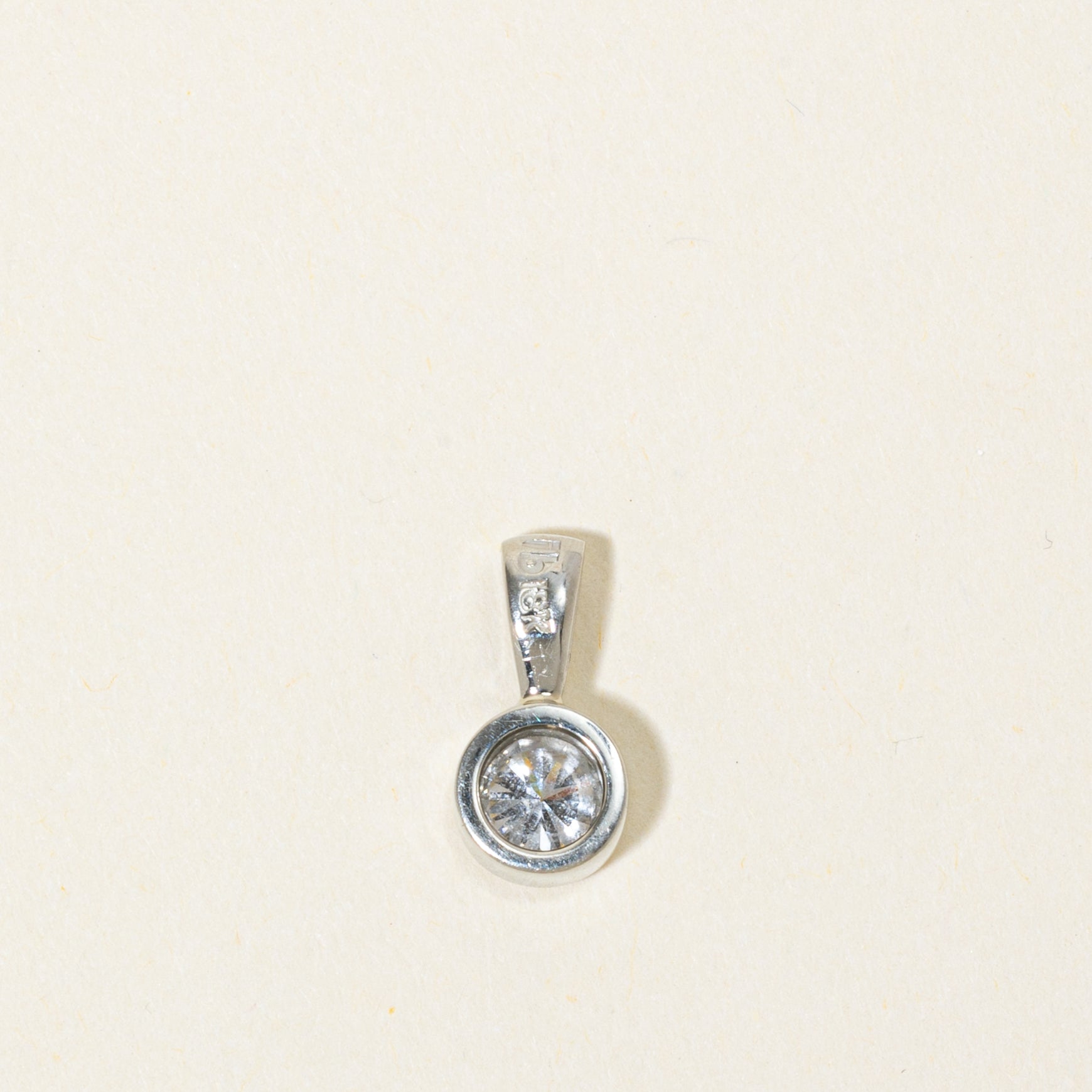 18k Diamond Bezel Set Pendant | 0.42ct VS2 E